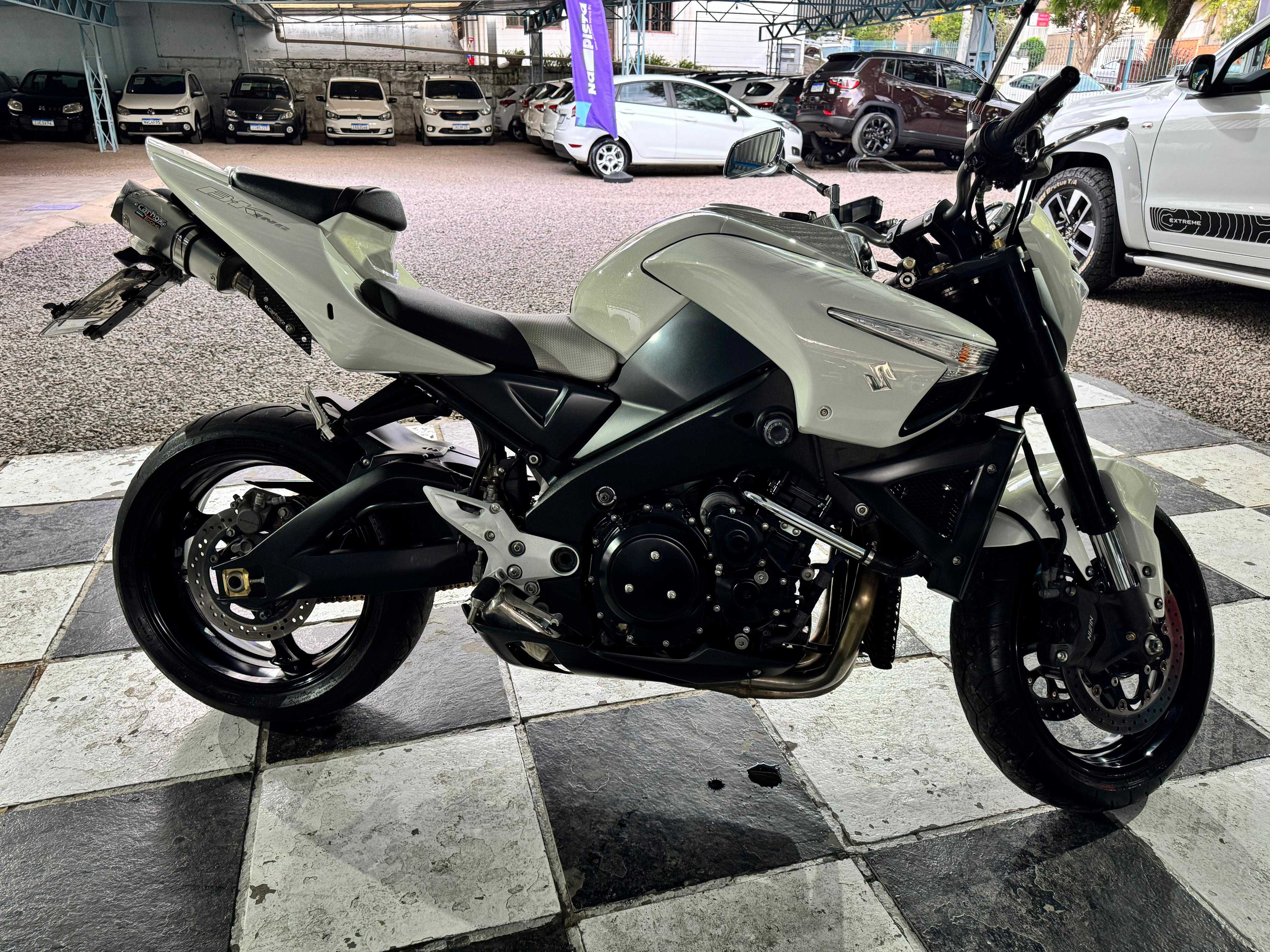 GSX 1300 B-KING