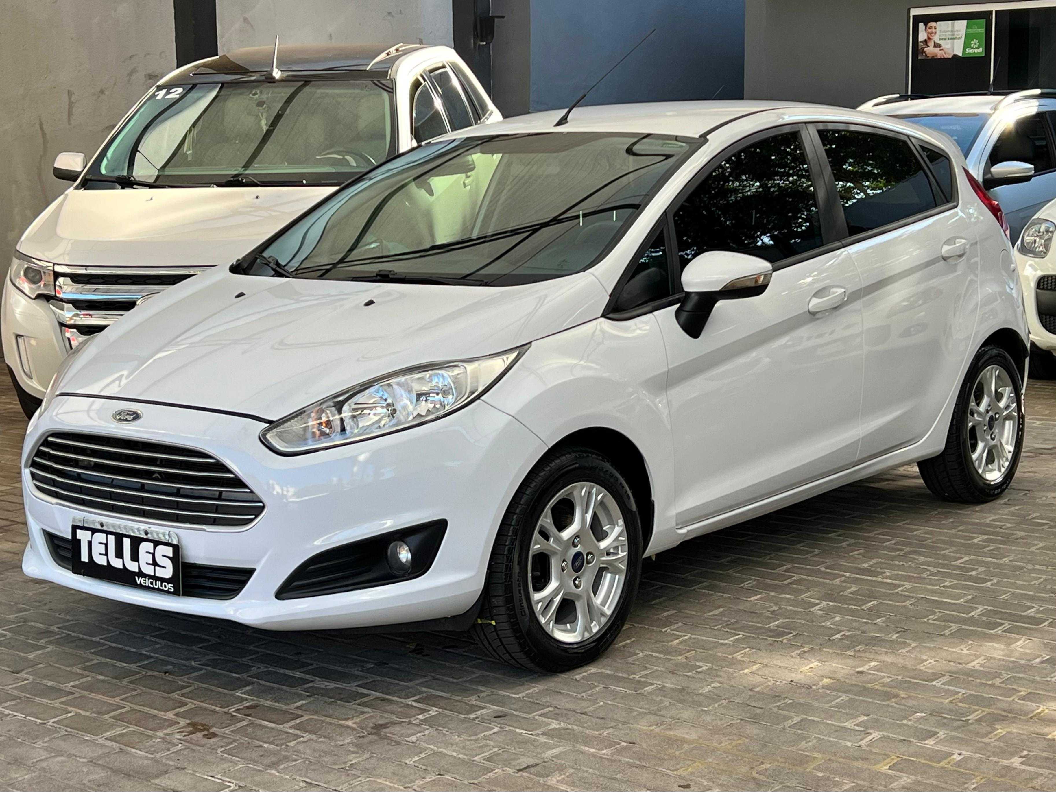 NEW FIESTA SE 1.6 / AT