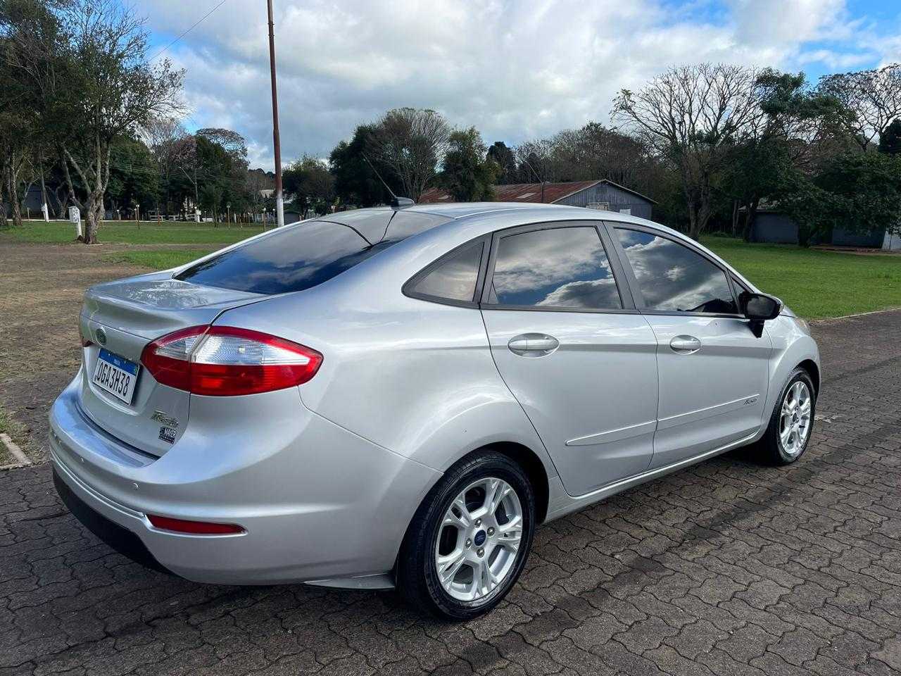 FIESTA SEDAN 1.6 FLEX