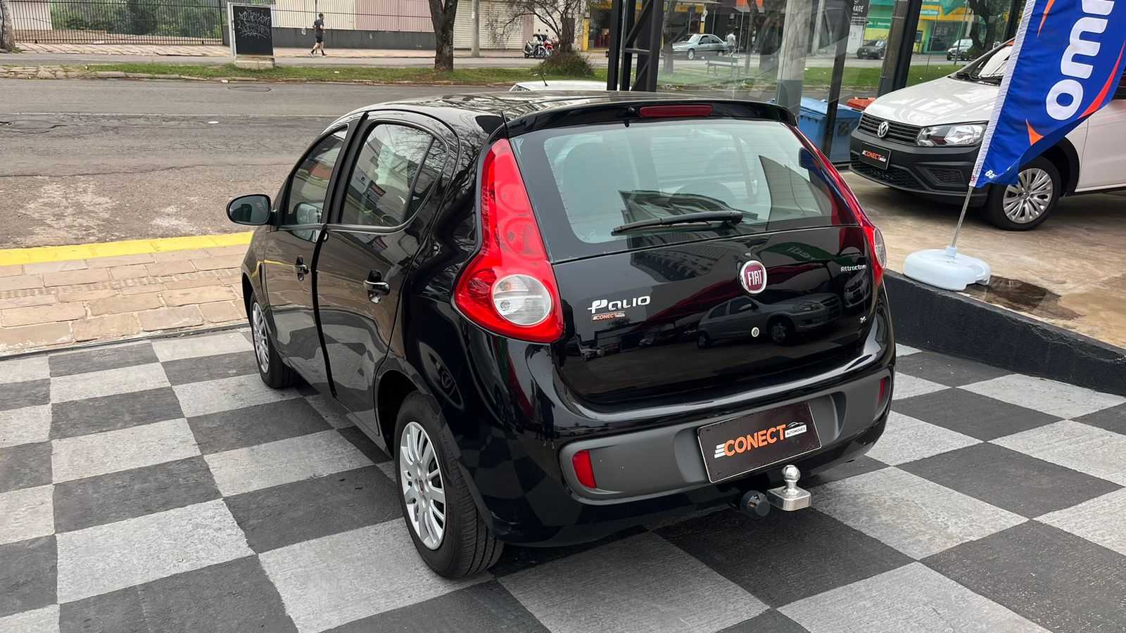 PALIO 1.4 ATTRACTIVE COMPLETO