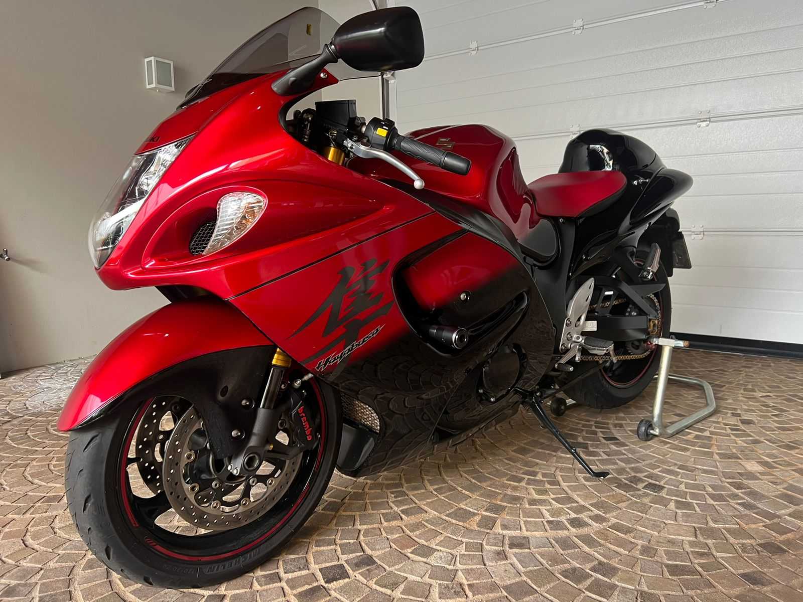 SUZUKI HAYABUSA RAZ 1300