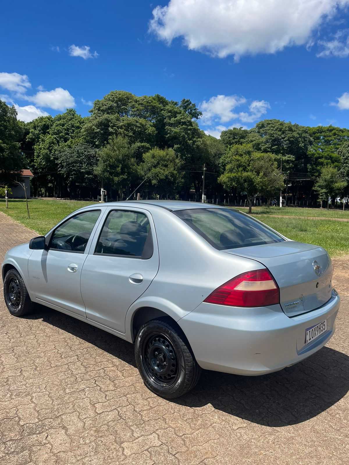 PRISMA SEDAN MAXX 1.4