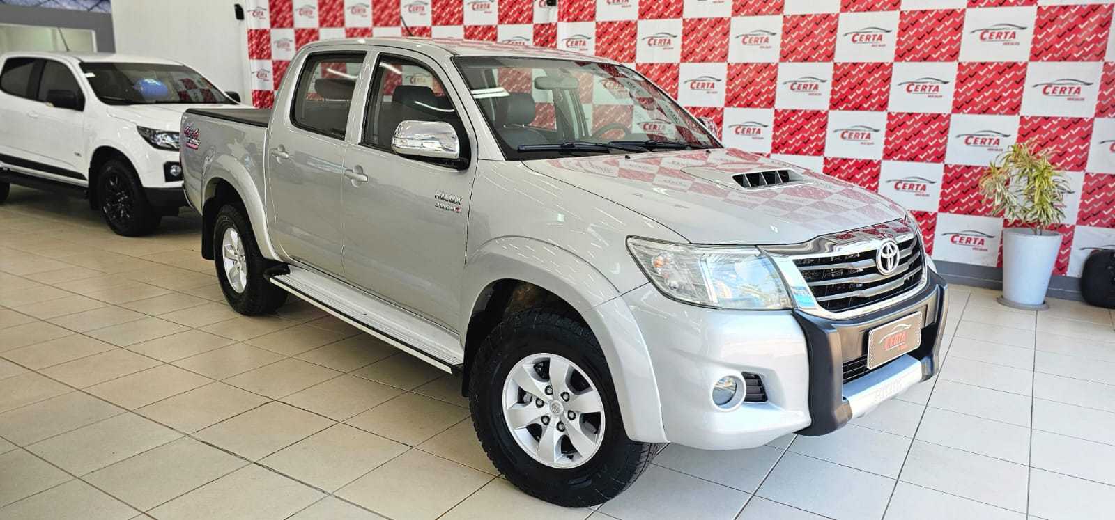 HILUX SRV 3.0 4X4 AUTOMATICA