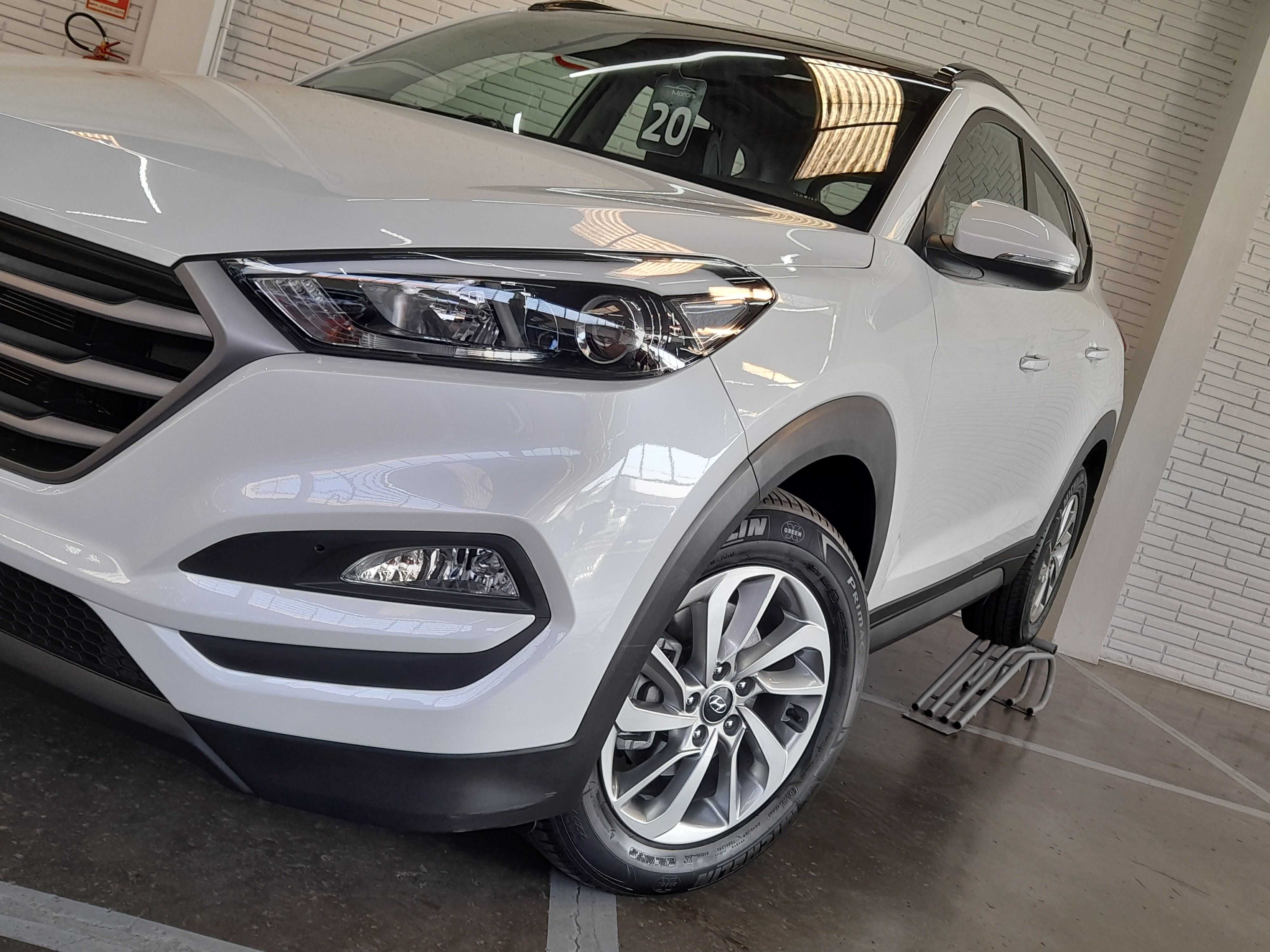 TUCSON GLS 1.6 TURBO