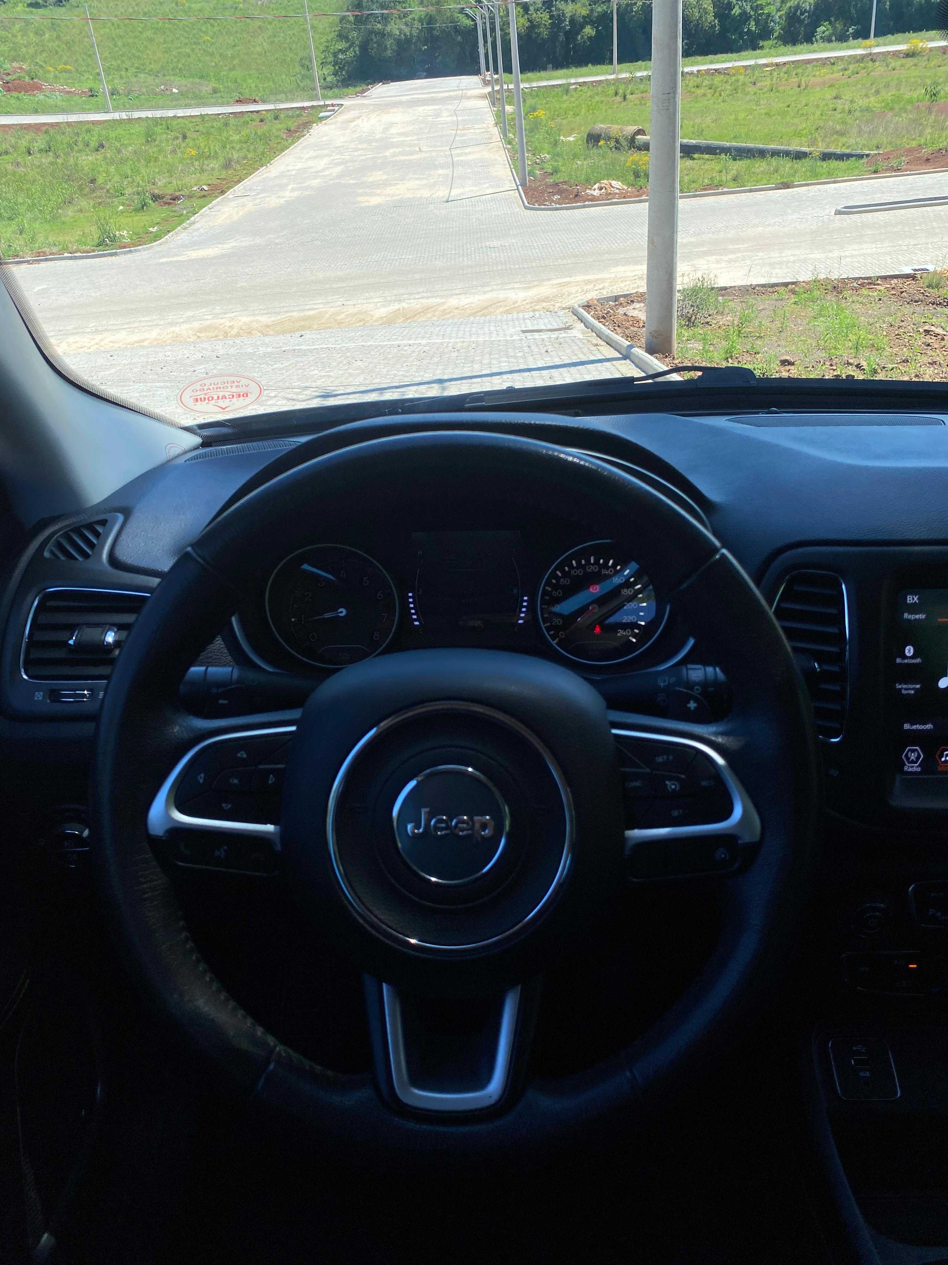 JEEP COMPASS LONGITUDE 2018