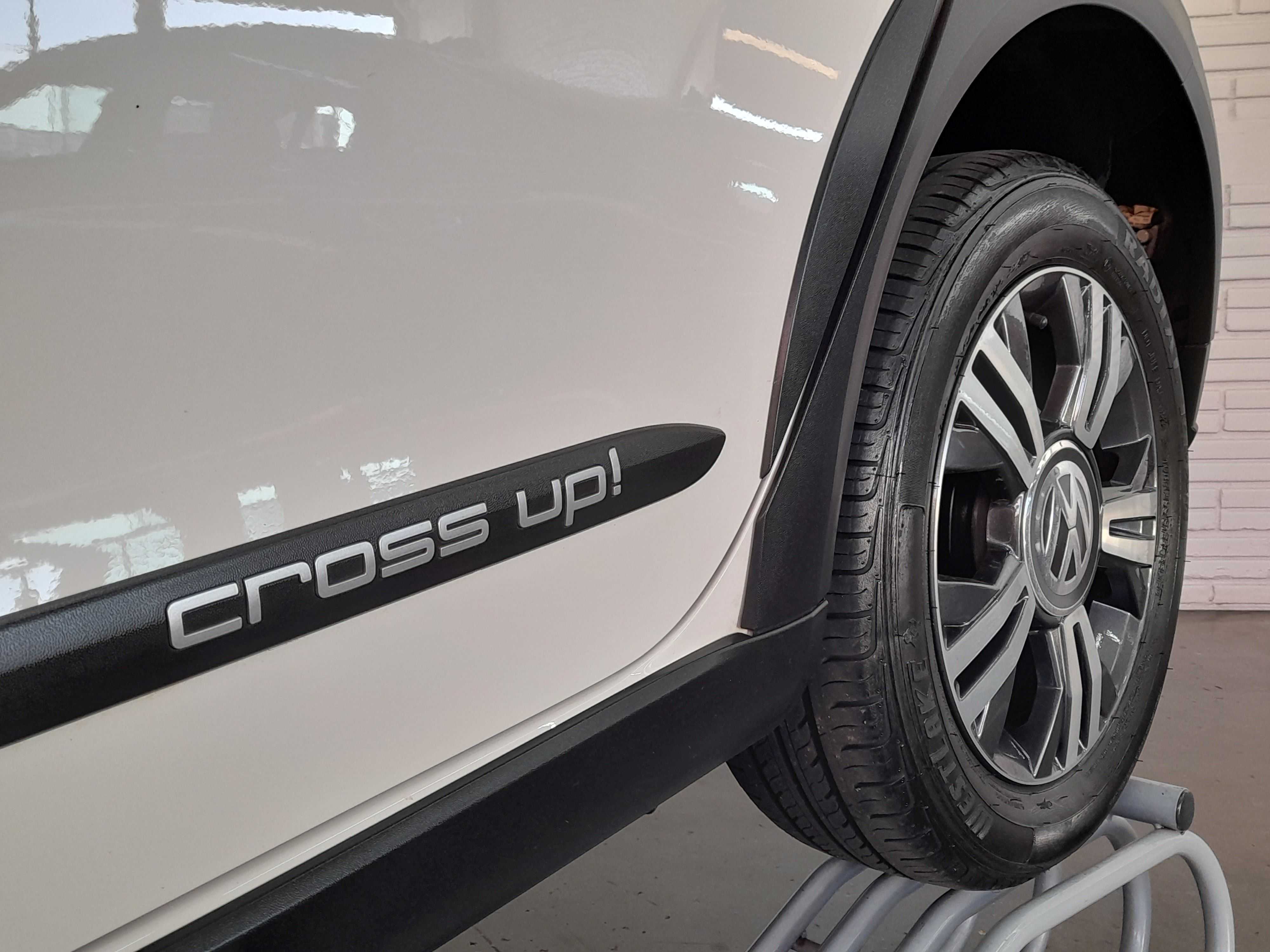 UP CROSS 170TSI