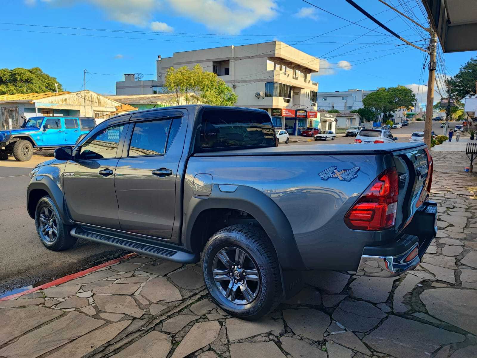 HILUX 2.8 SR 4X4 2024