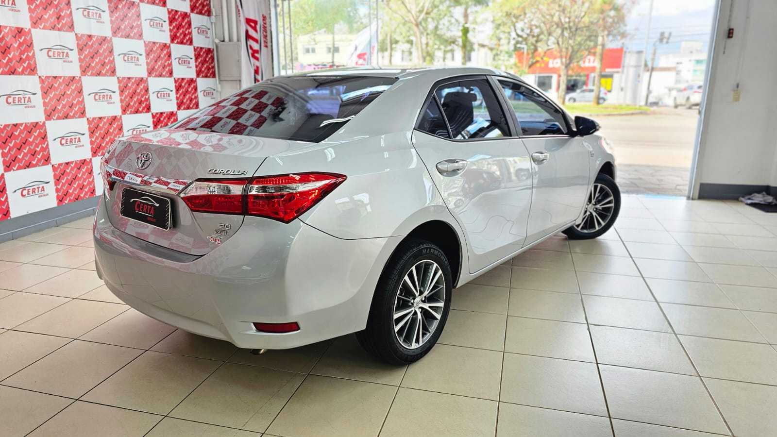 COROLLA XEI  AT