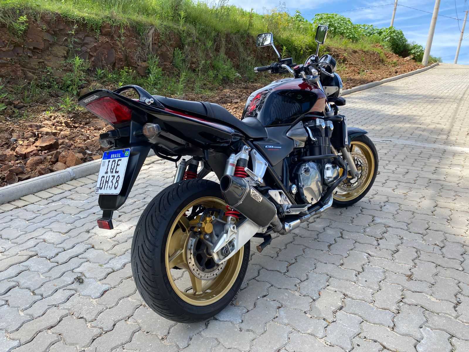 CB 1300 SUPER FOUR