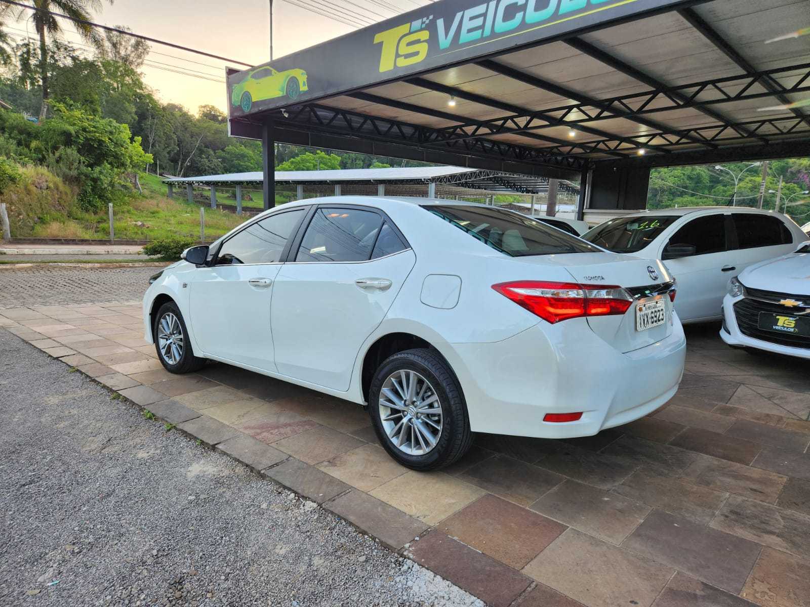 COROLLA ALTIS 2.0 AUT