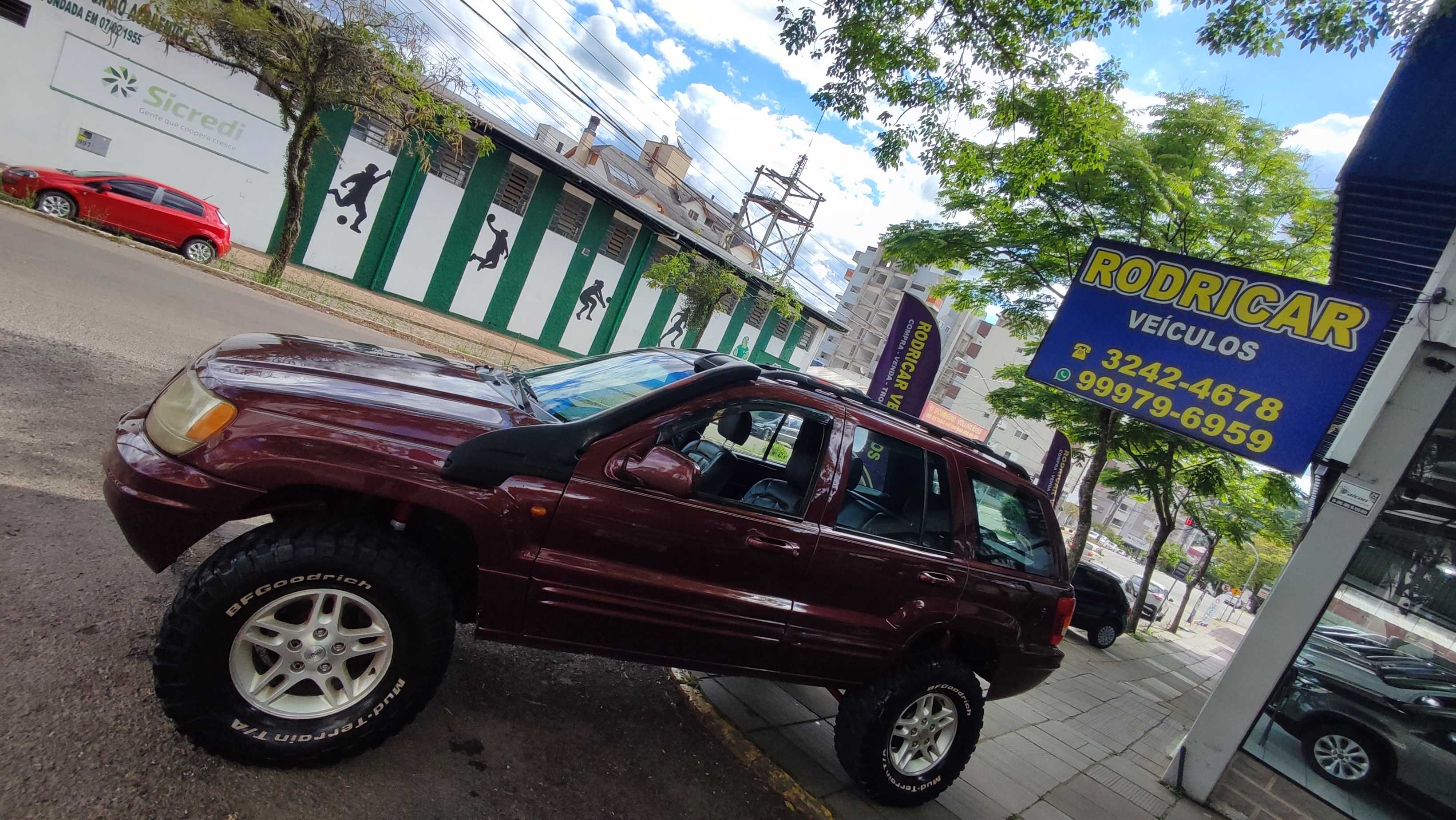 GRAN CHEROKEE LIMETED 4.7 AUTO