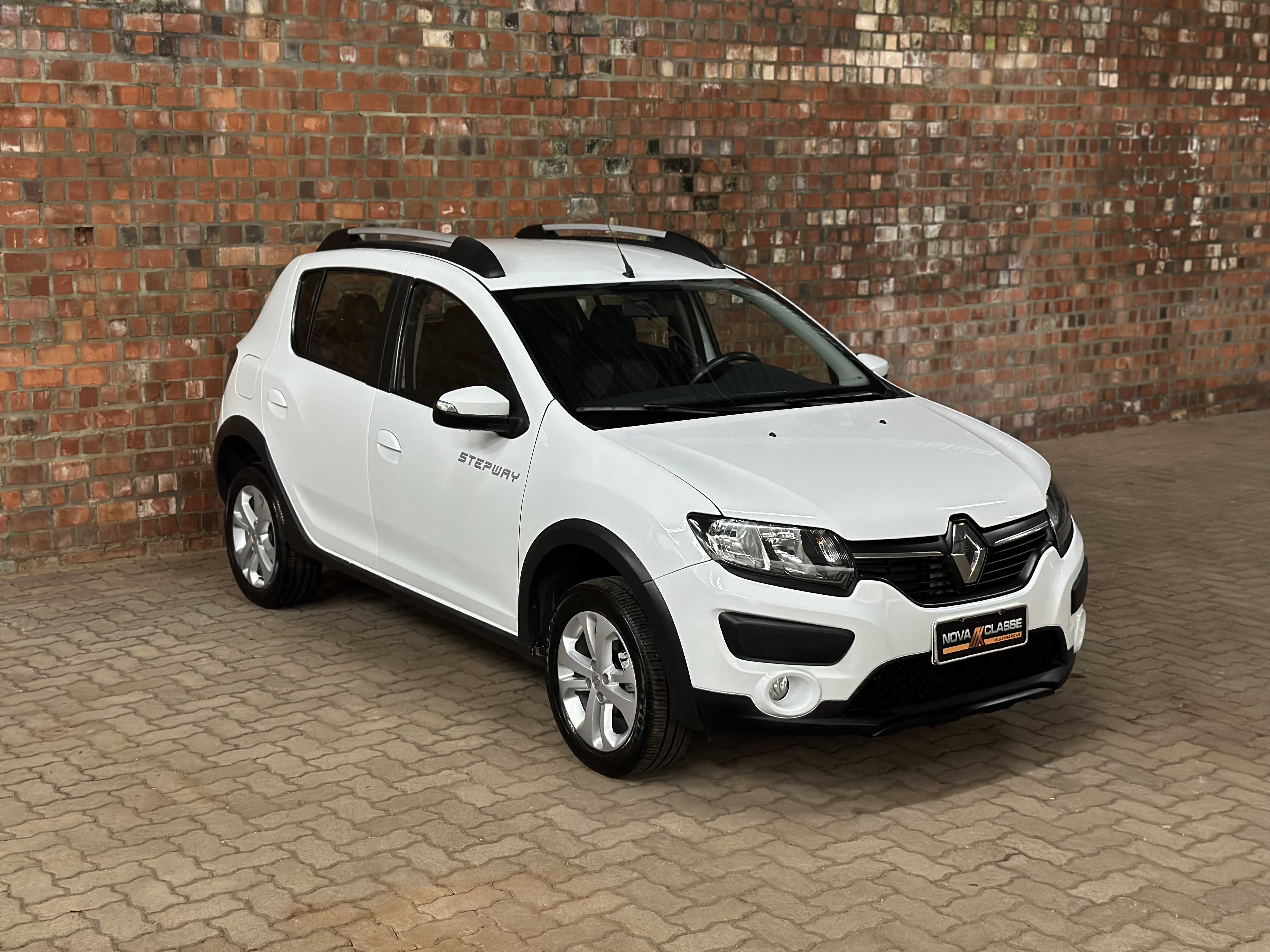 SANDERO STEPWAY 1.6