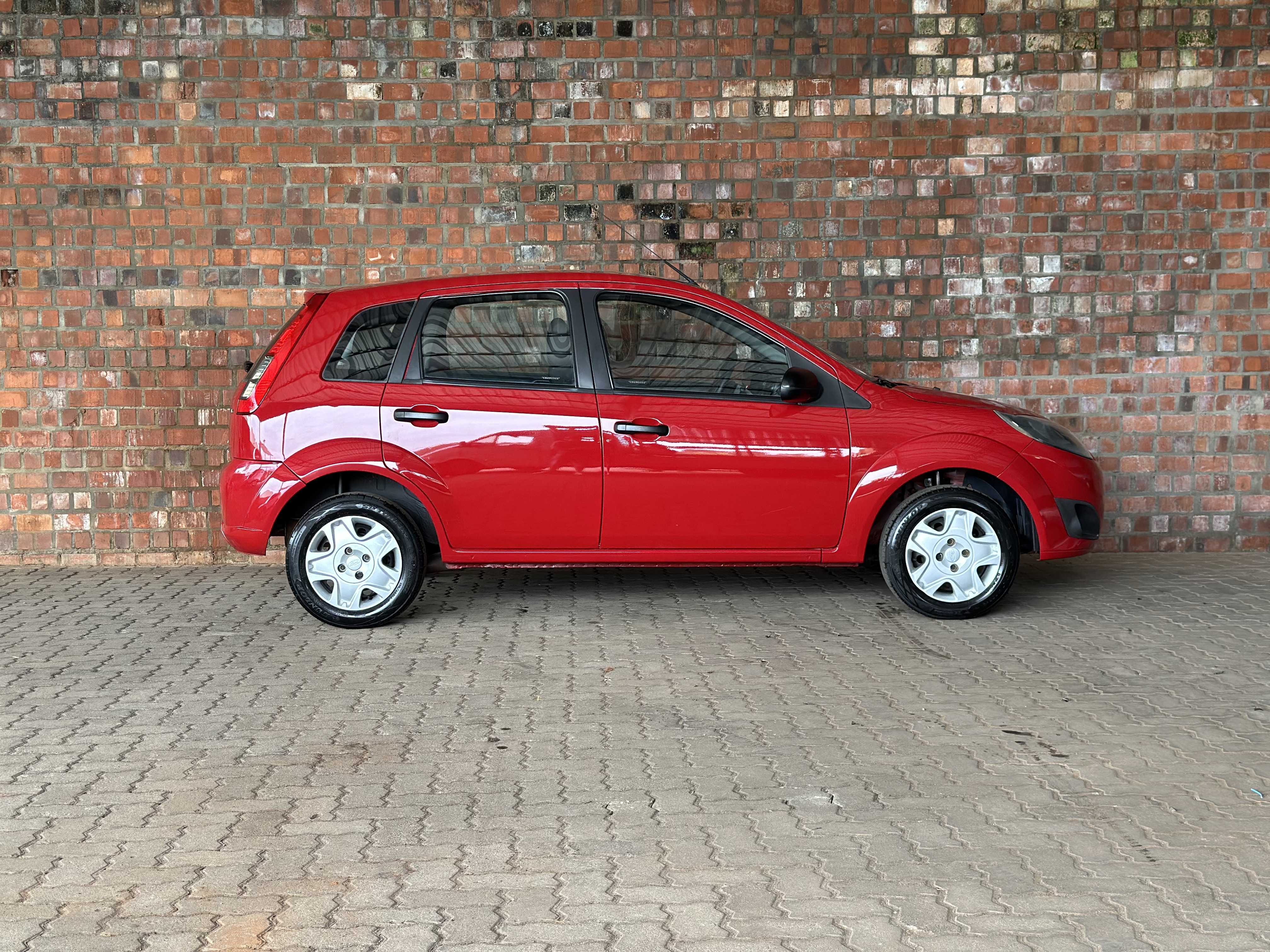 FIESTA HATCH 1.6