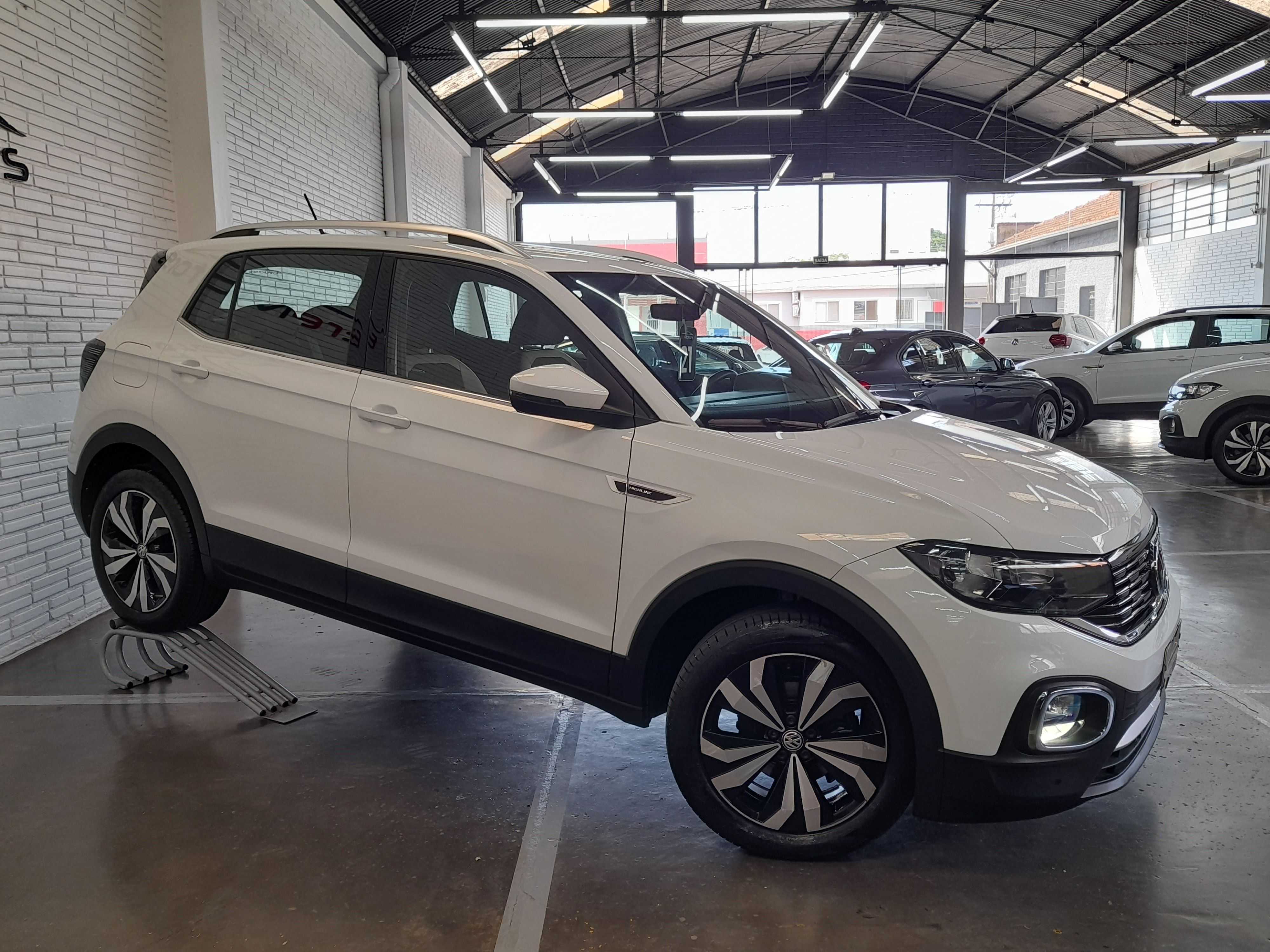 T-CROSS HIGHLINE 250TSI