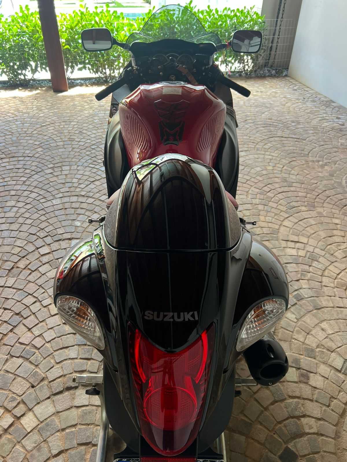 SUZUKI HAYABUSA RAZ 1300