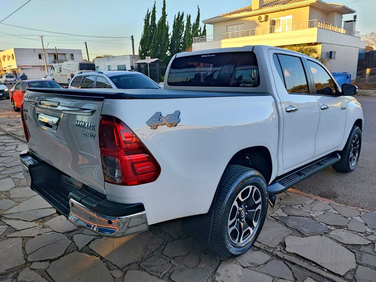 HILUX 2.8 SRV 4X4 CD