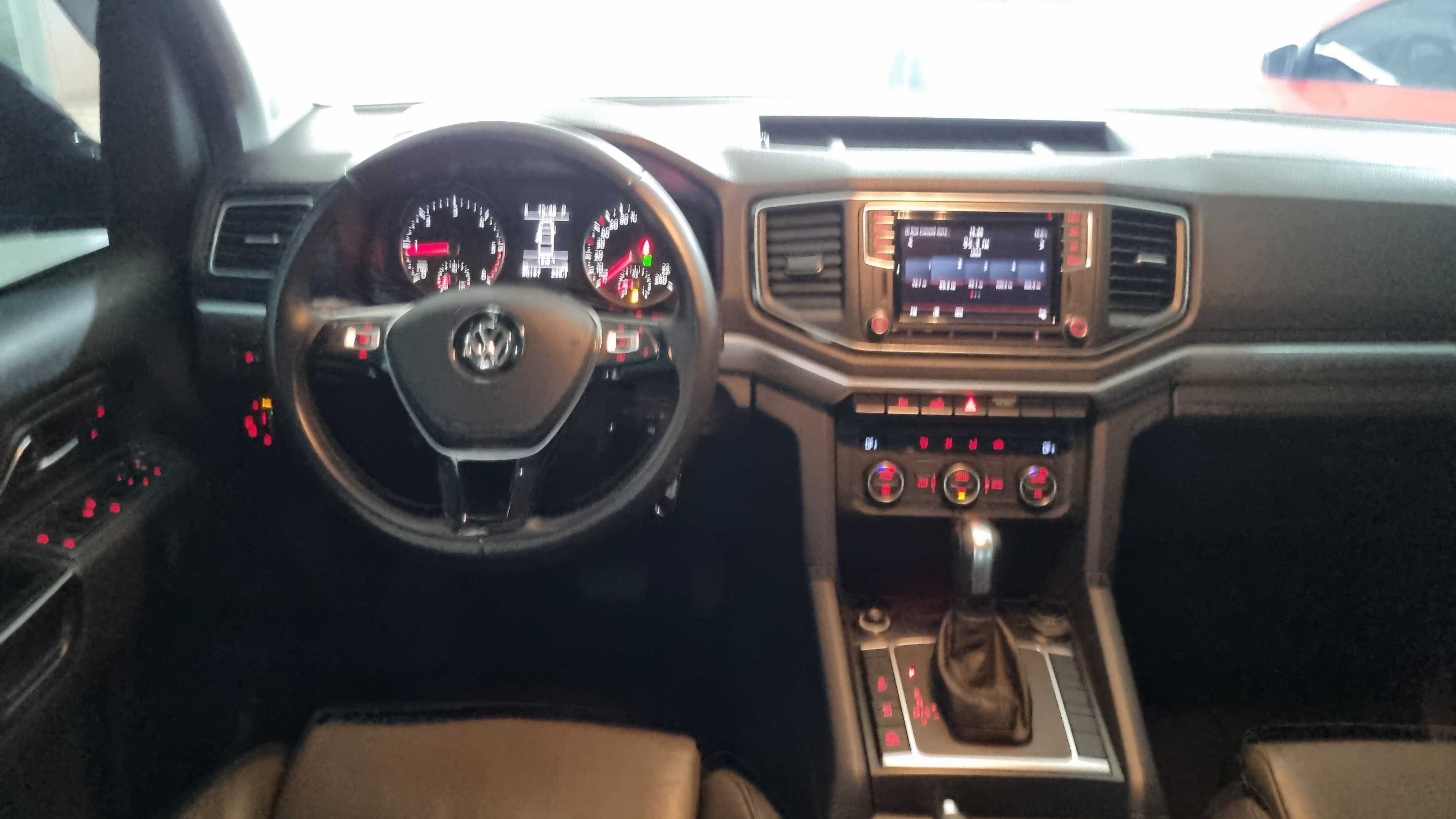 AMAROK HIGHLINE CD 2.0