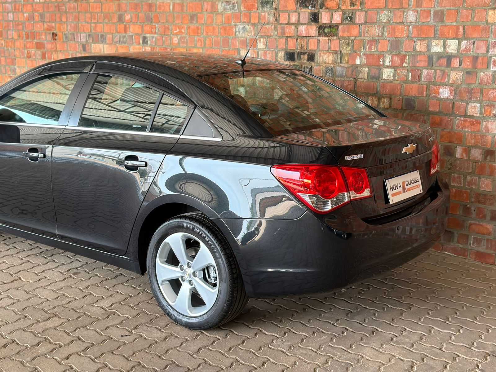 CRUZE LT 1.8 AT