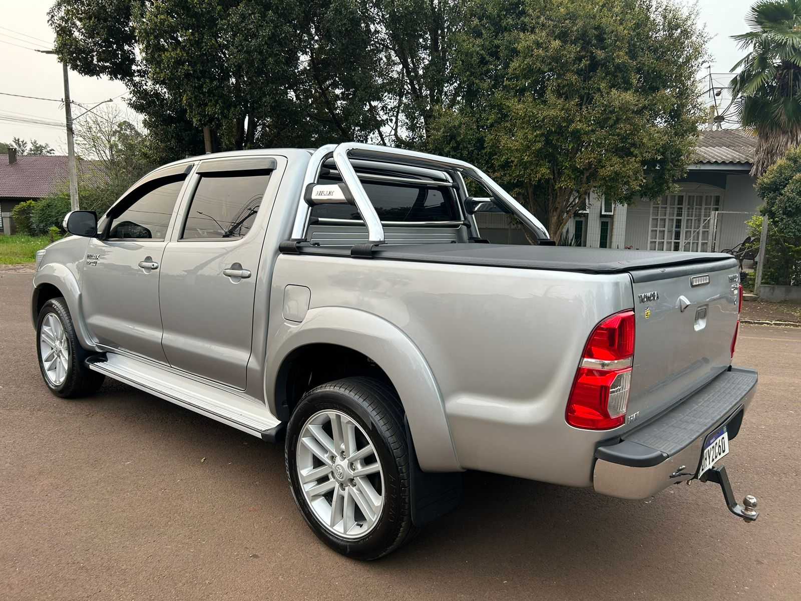 HILUX CD SRV 4X2 2.7