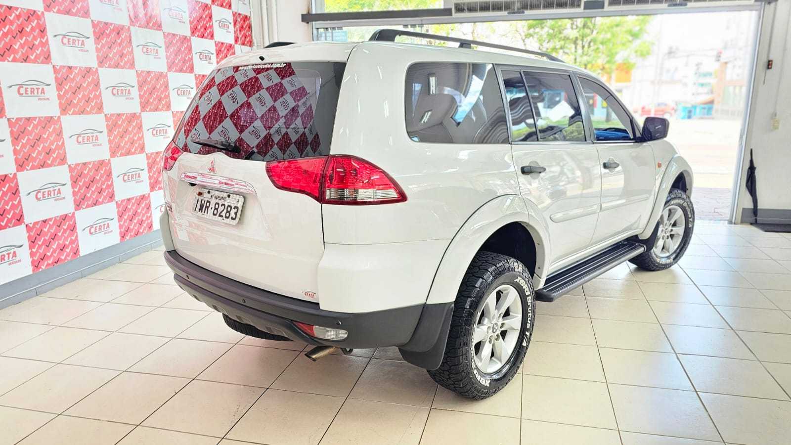 PAJERO 3.2 DIESEL  125 MIL KM