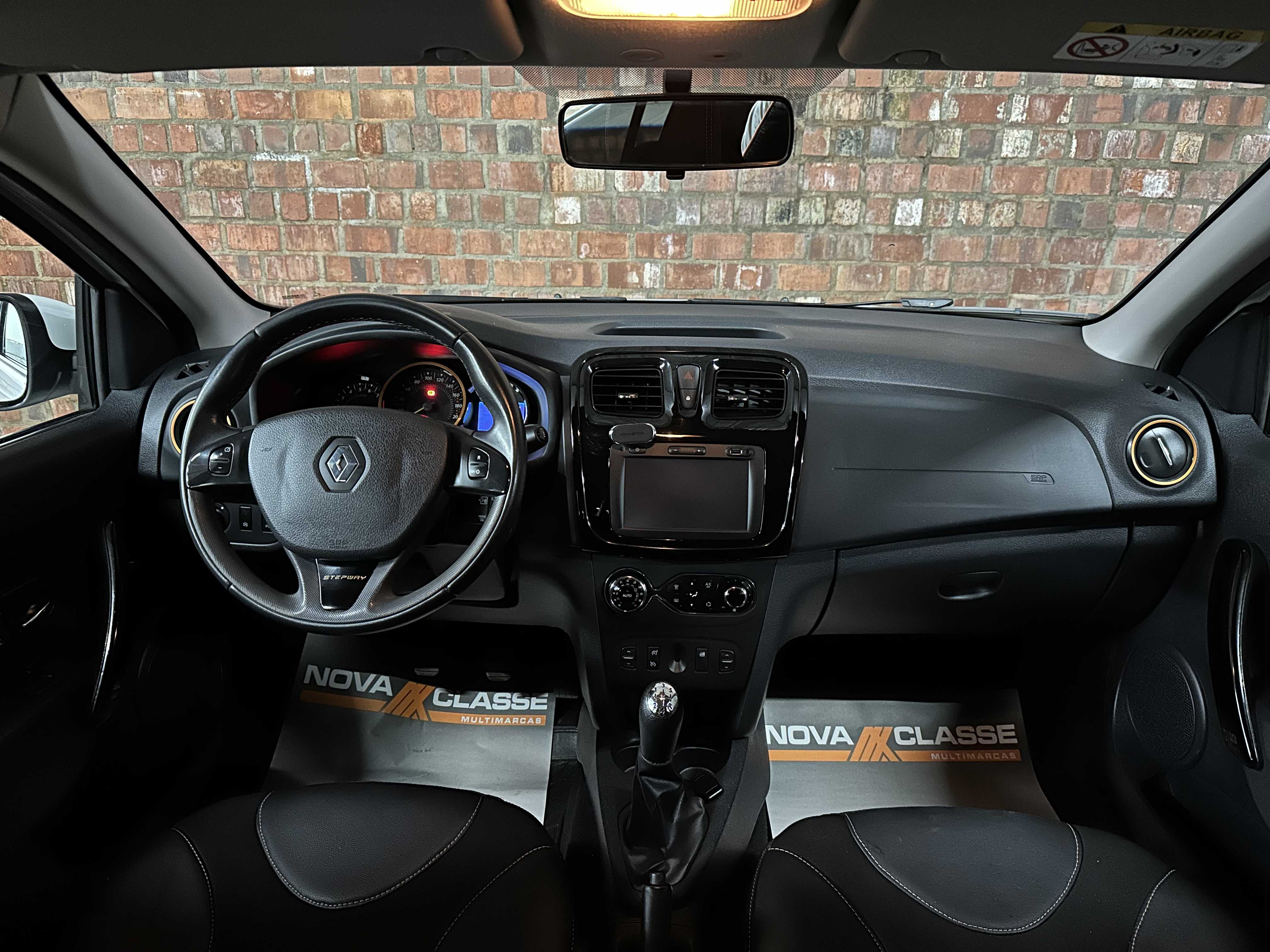 SANDERO STEPWAY 1.6