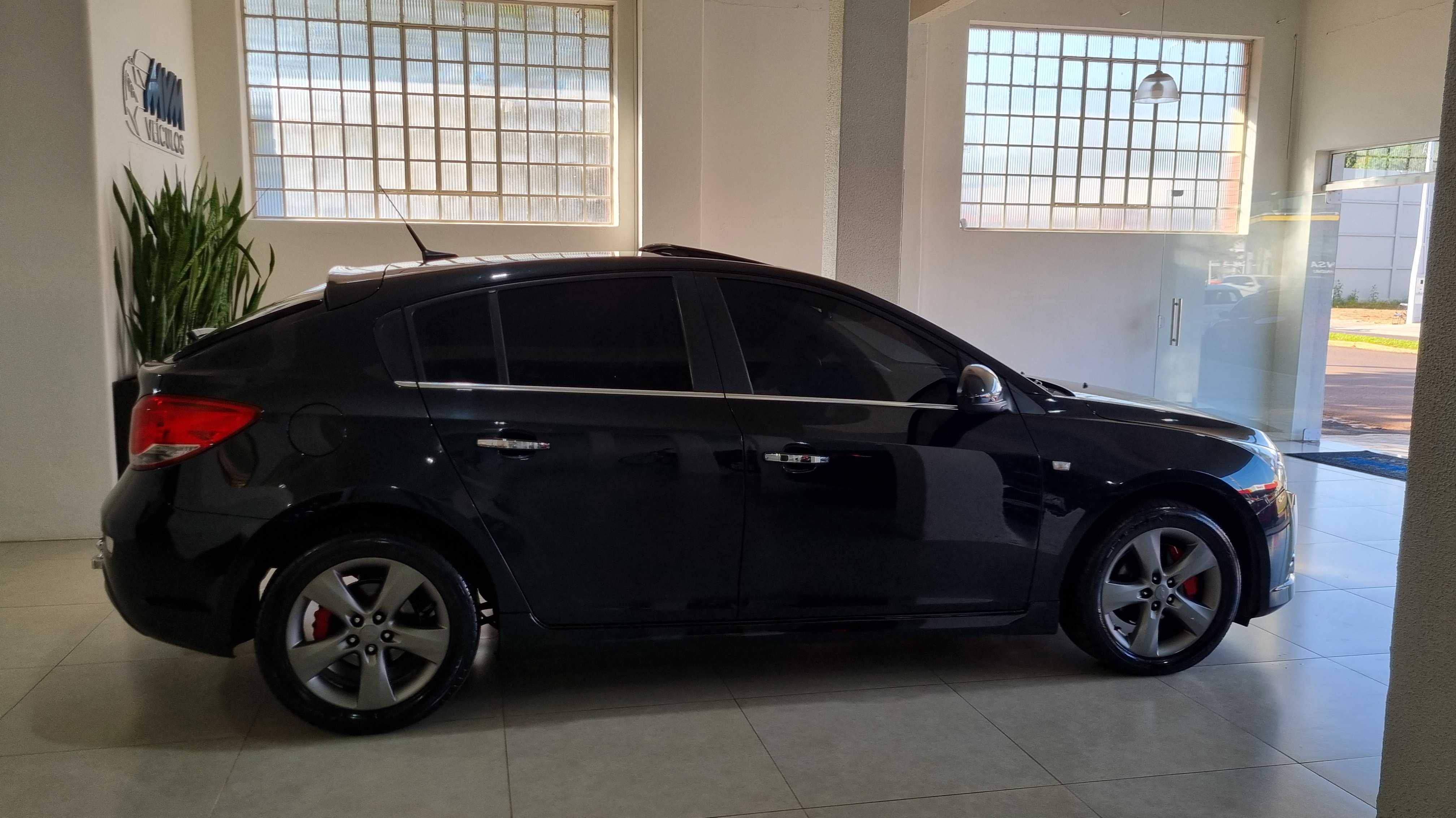 CRUZE SPORT LTZ TETO SOLAR AUT