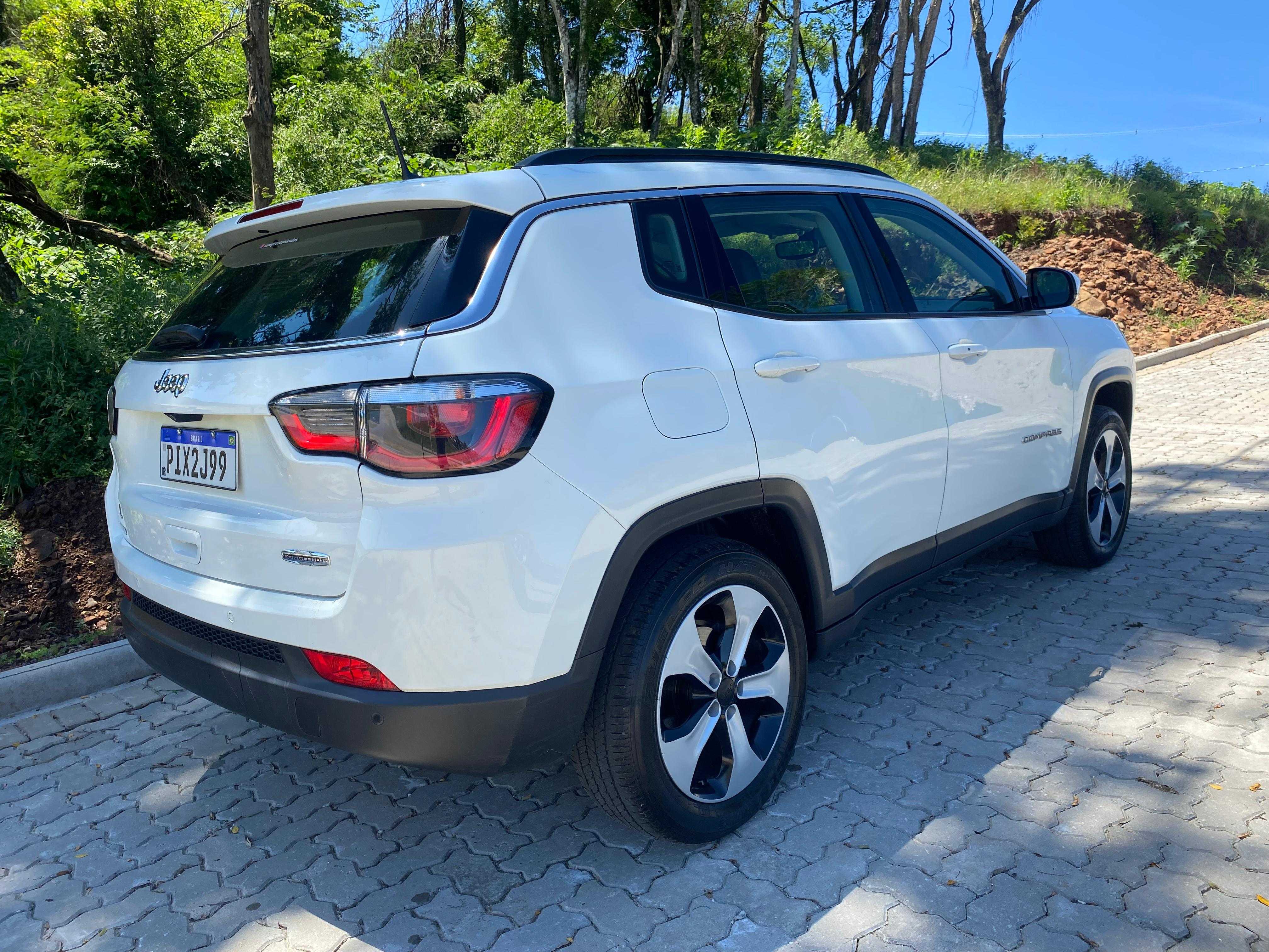 JEEP COMPASS LONGITUDE 2018