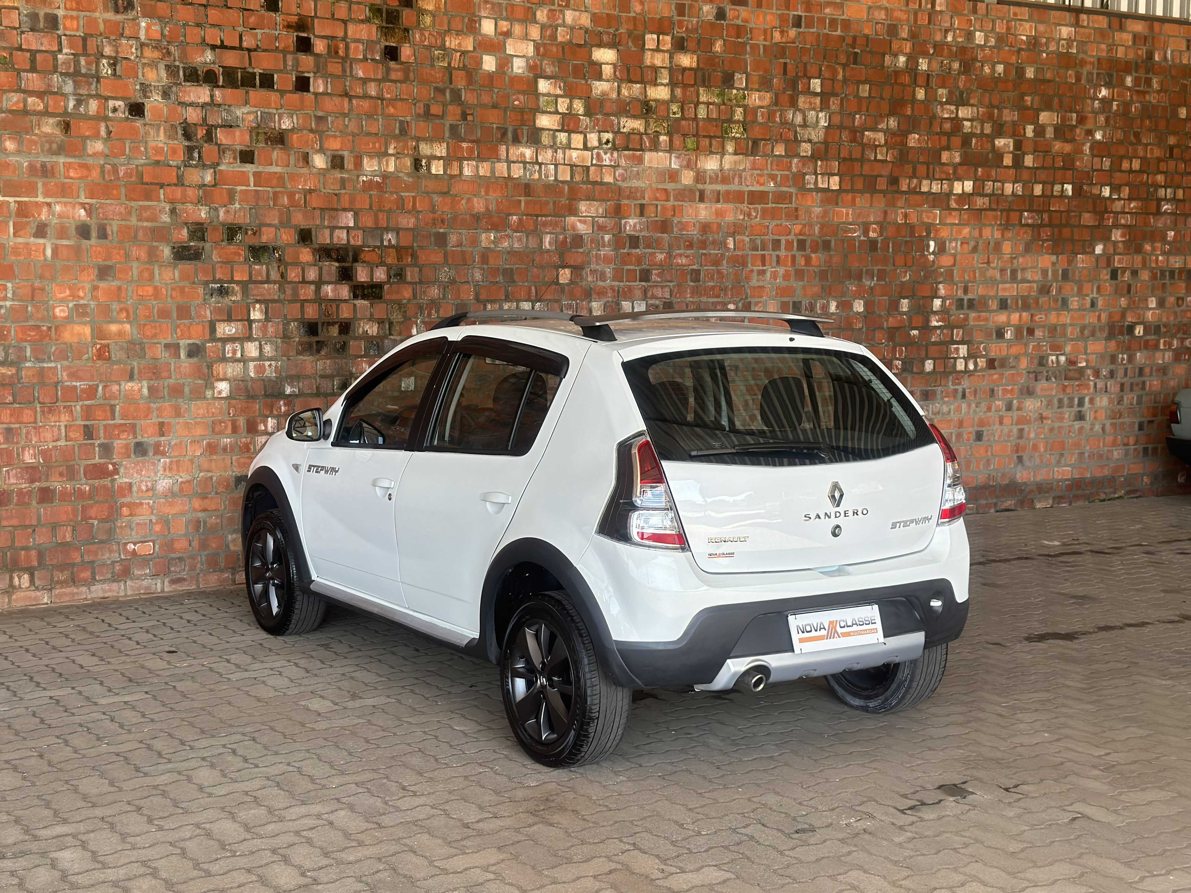 SANDERO STEPWAY 1.6