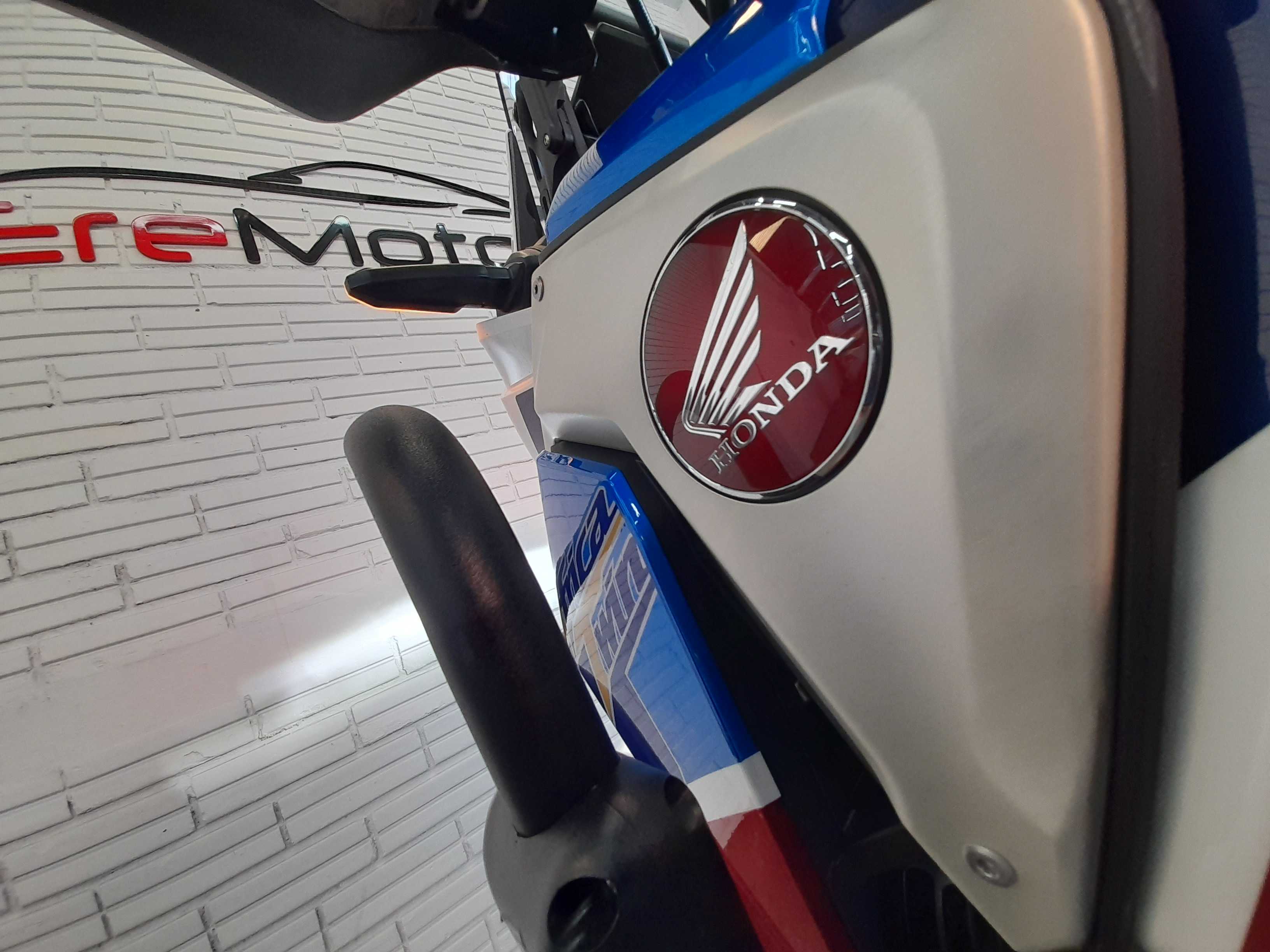 AFRICA TWIN ADV. SPORTS ES