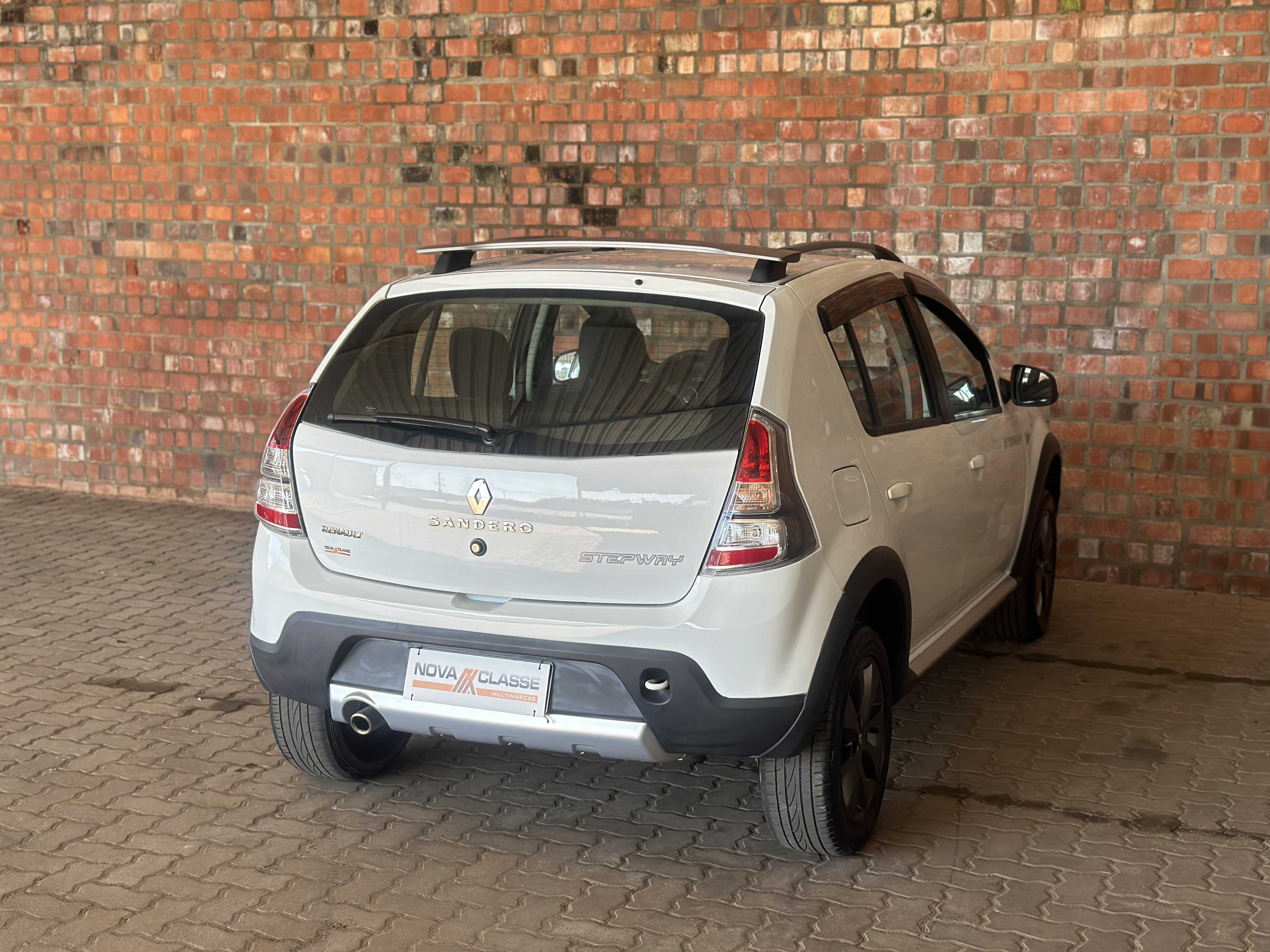 SANDERO STEPWAY 1.6