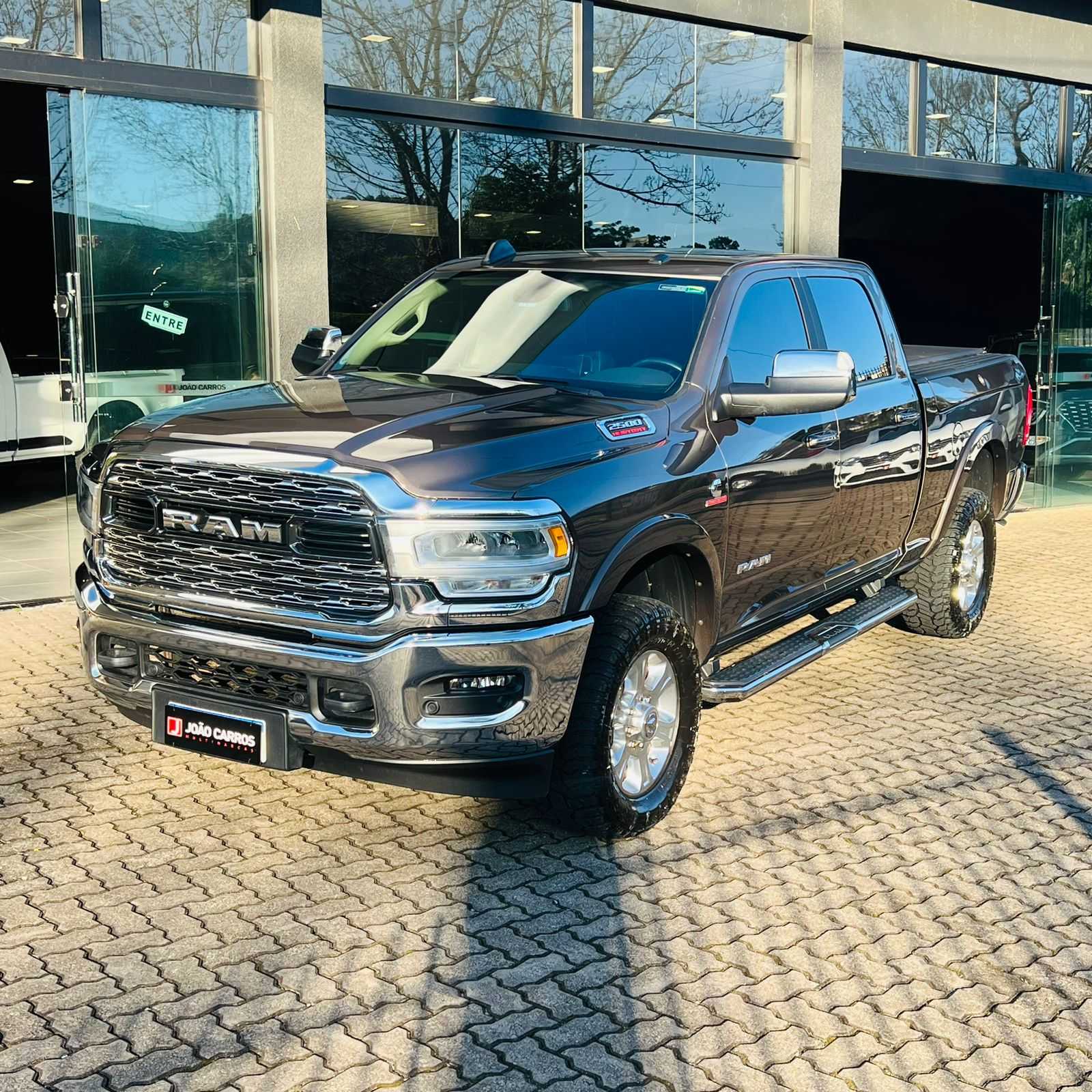 RAM 2500 LARAMIE 6.7 4X4 DIES