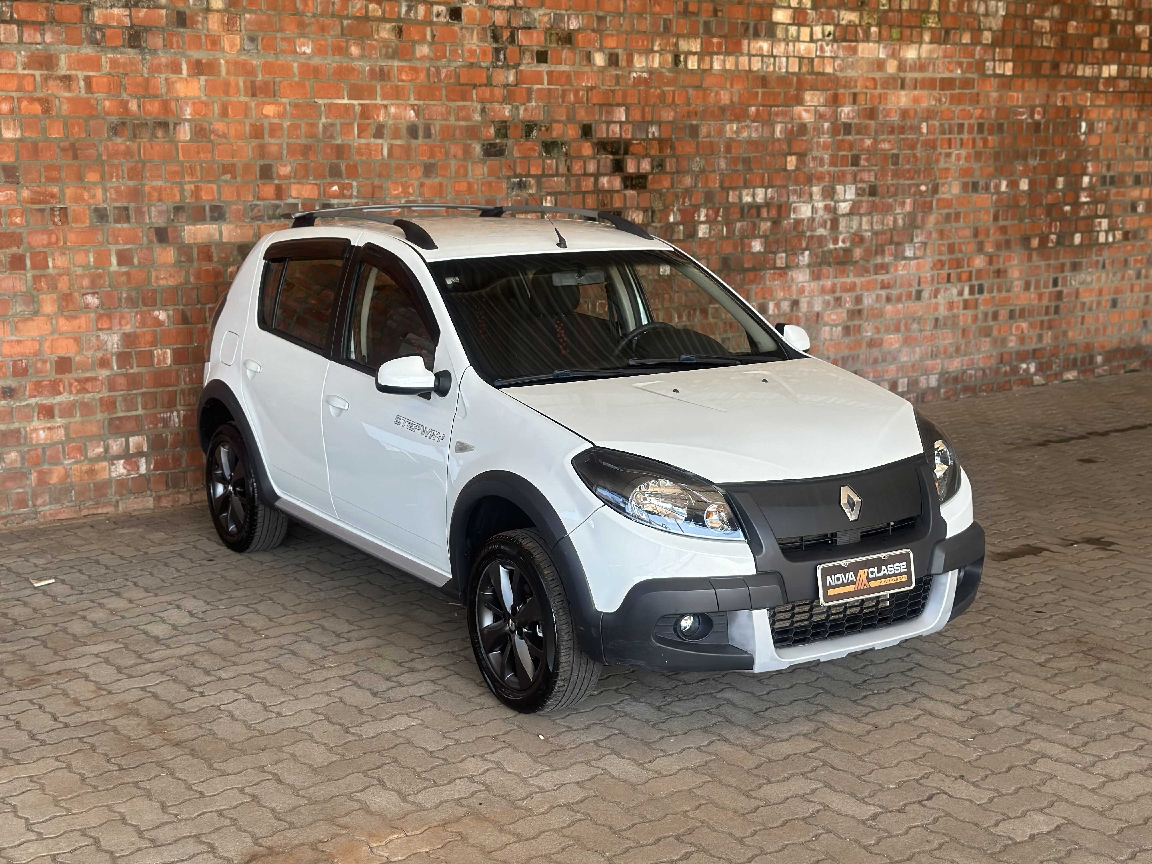 SANDERO STEPWAY 1.6