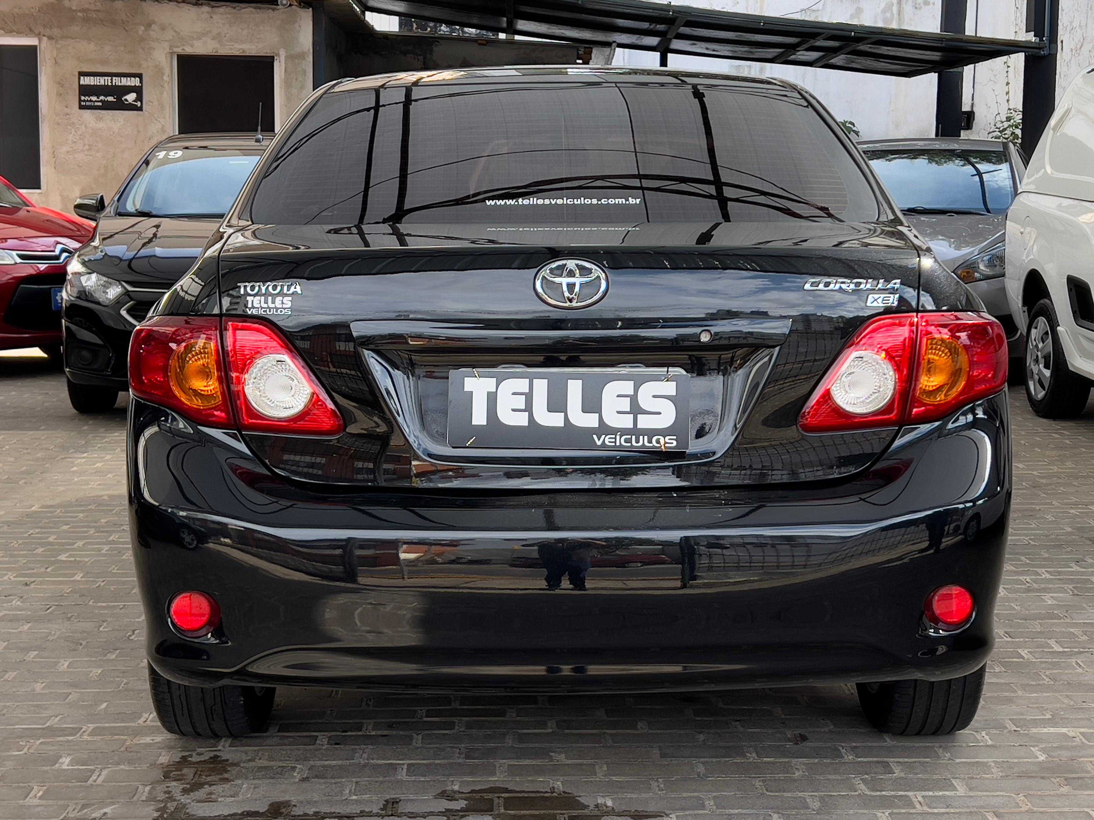 COROLLA XEI 1.8 / MANUAL