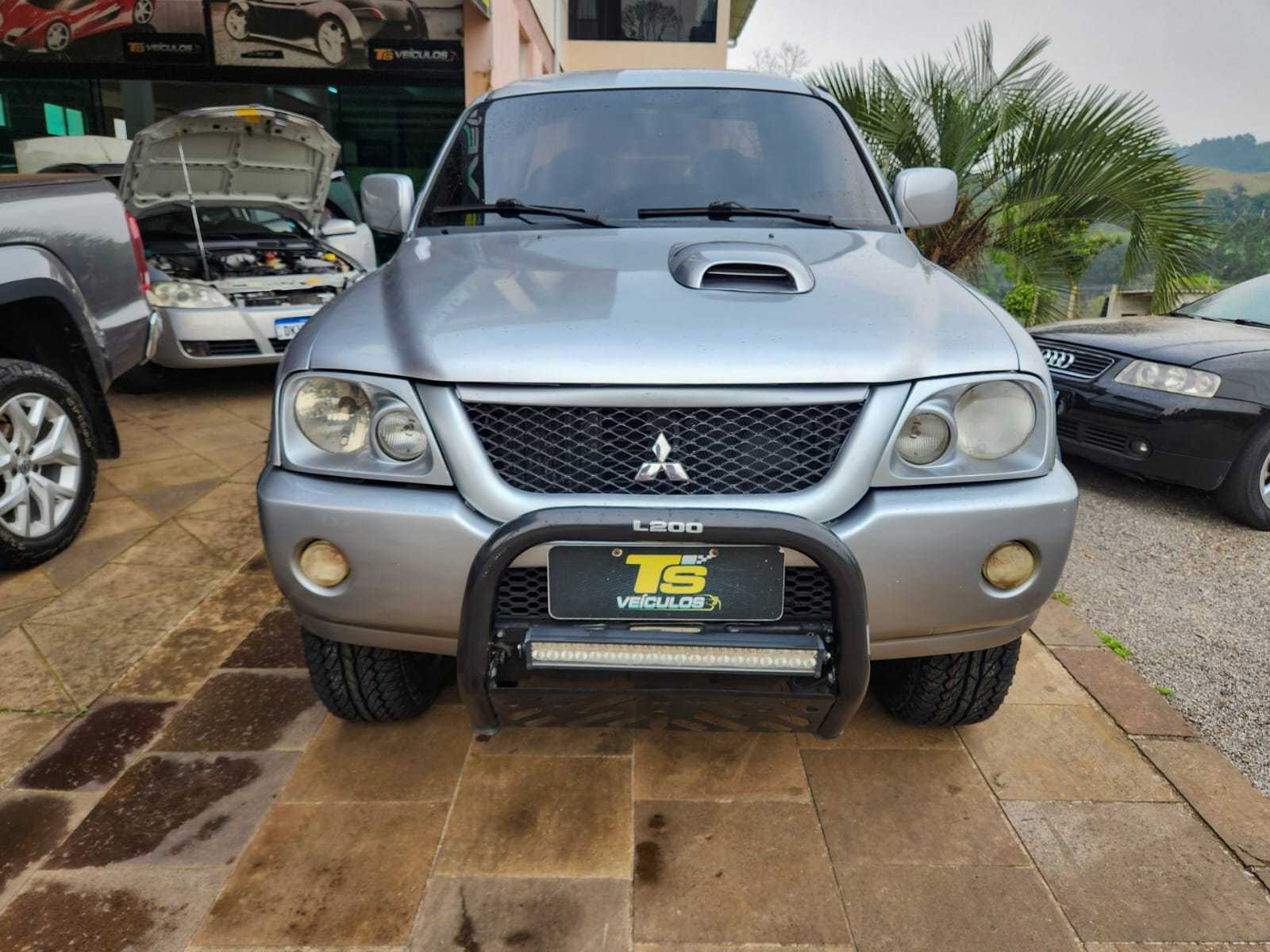 L200 2.5 SPORT HPE 4X4 AUT