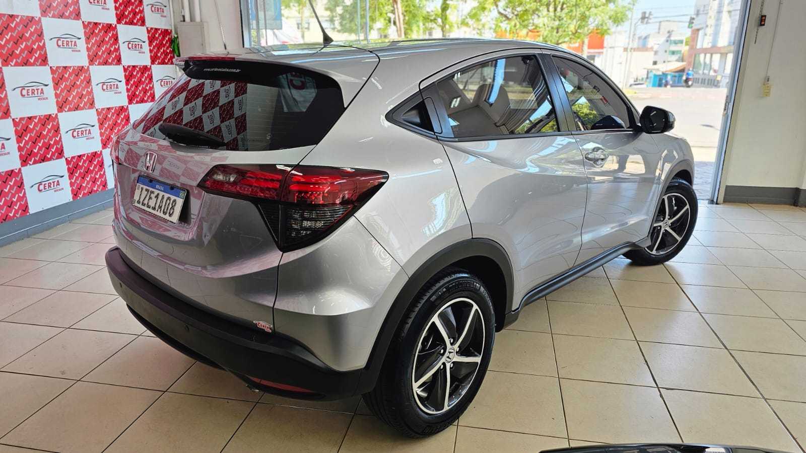 HR-V  LX IMPECÁVEL