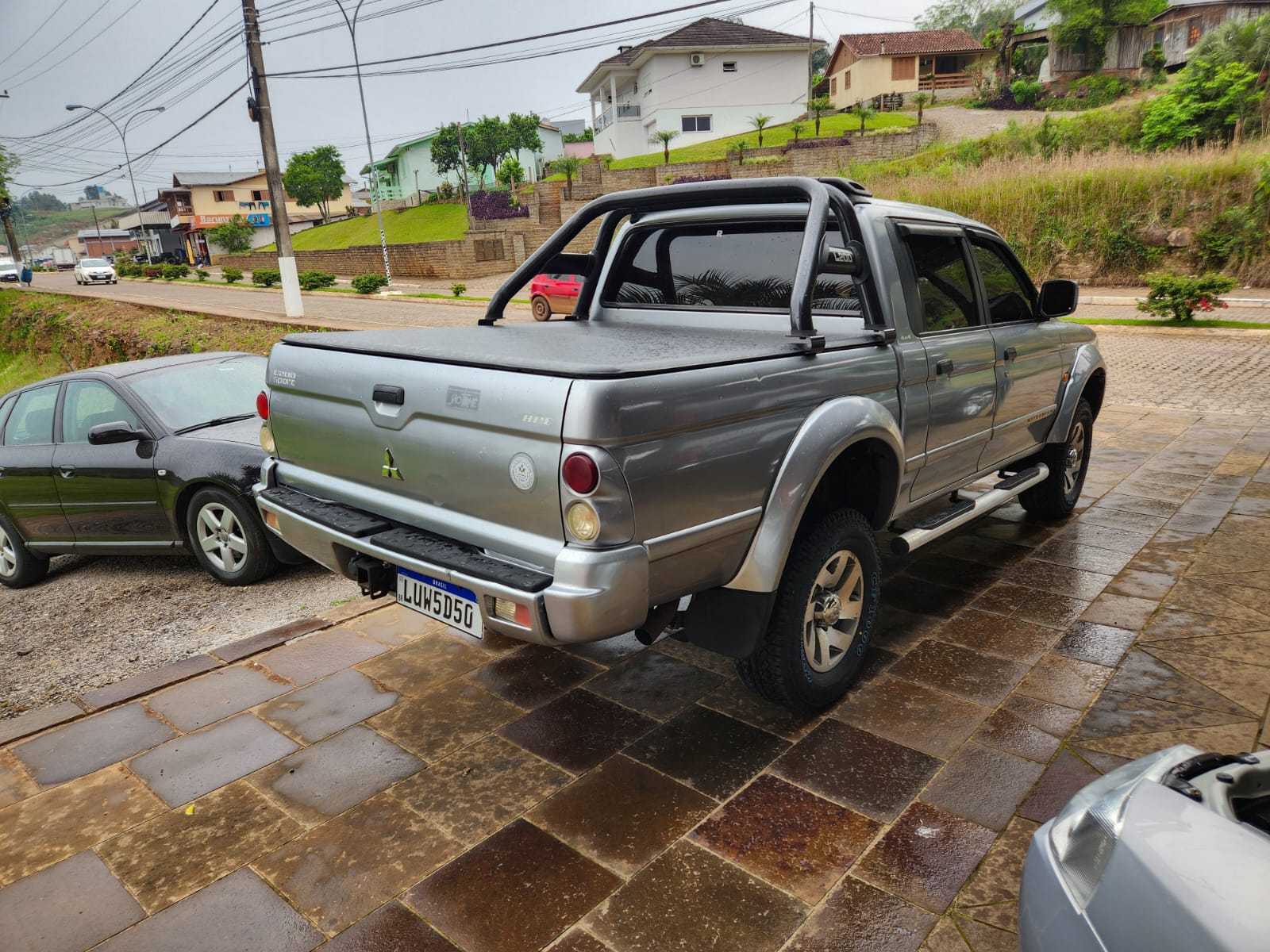 L200 2.5 SPORT HPE 4X4 AUT