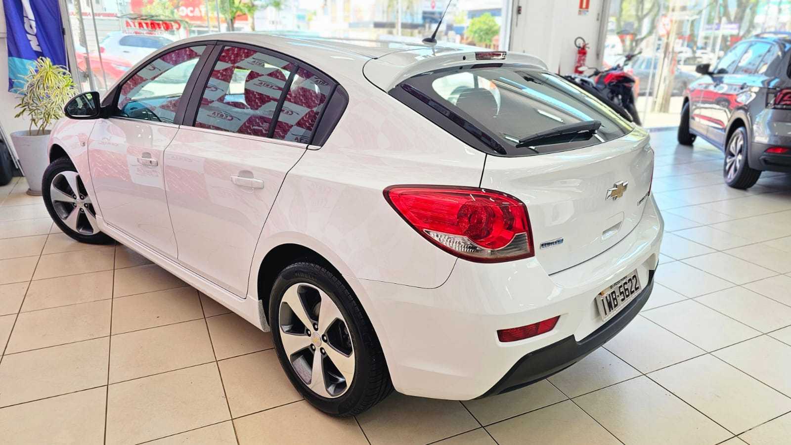 CRUZE HB SPORT LT