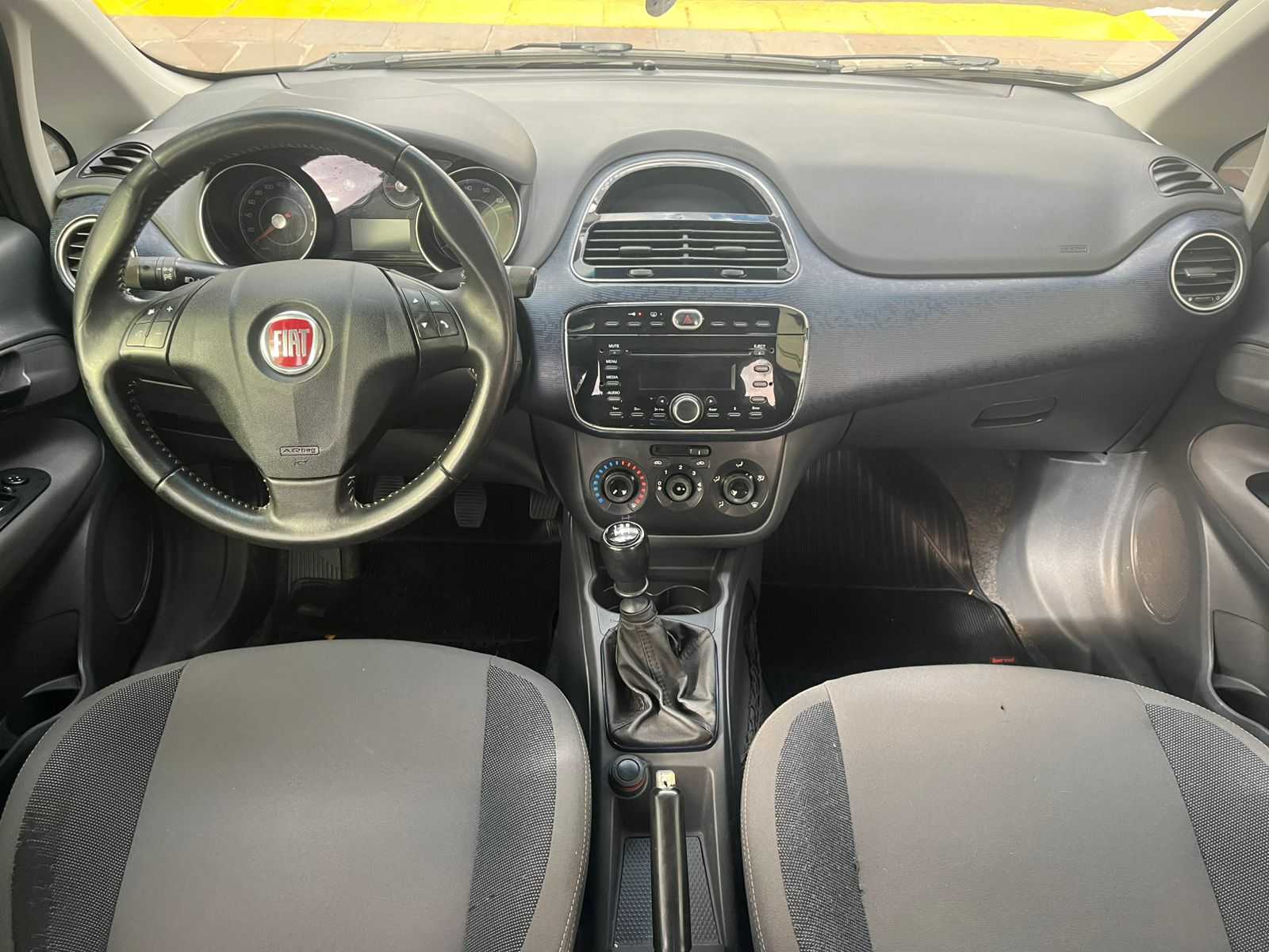 PUNTO 1.4 ATTRACTIVE FLEX