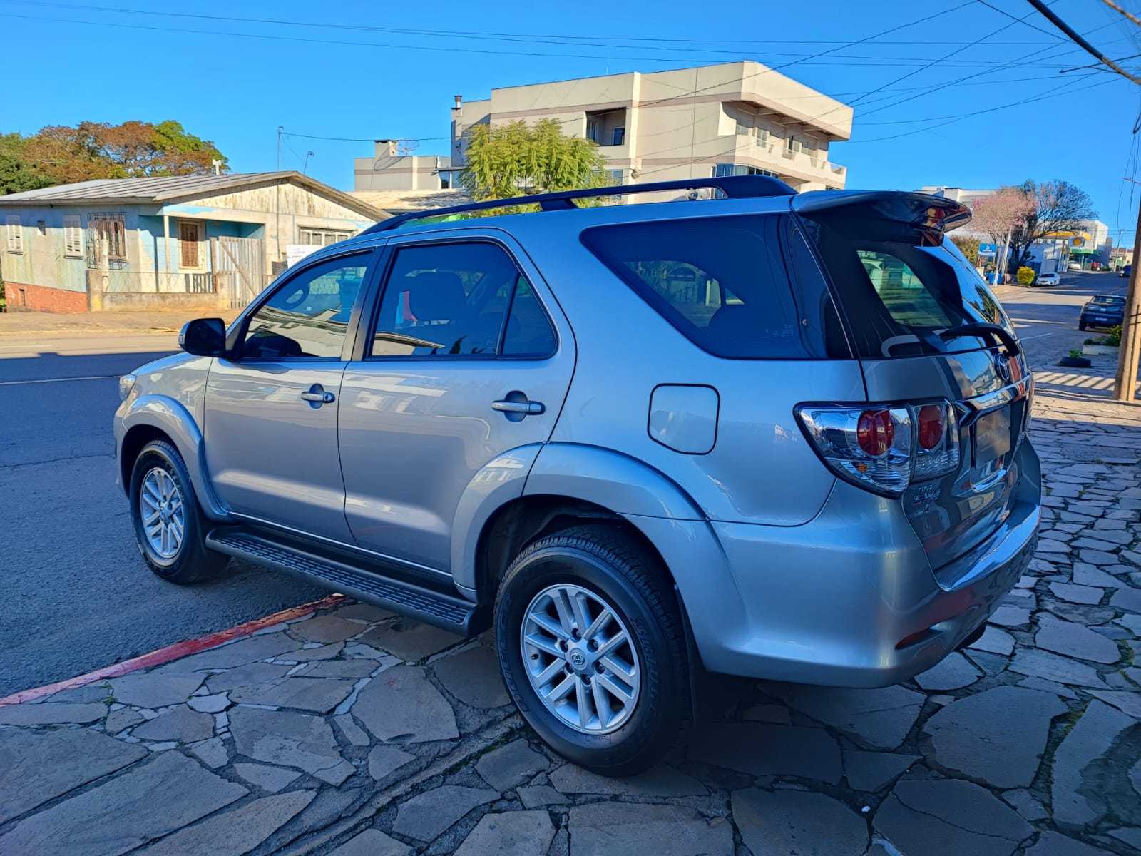 HILUX 3.0 SRV 4X4 2015