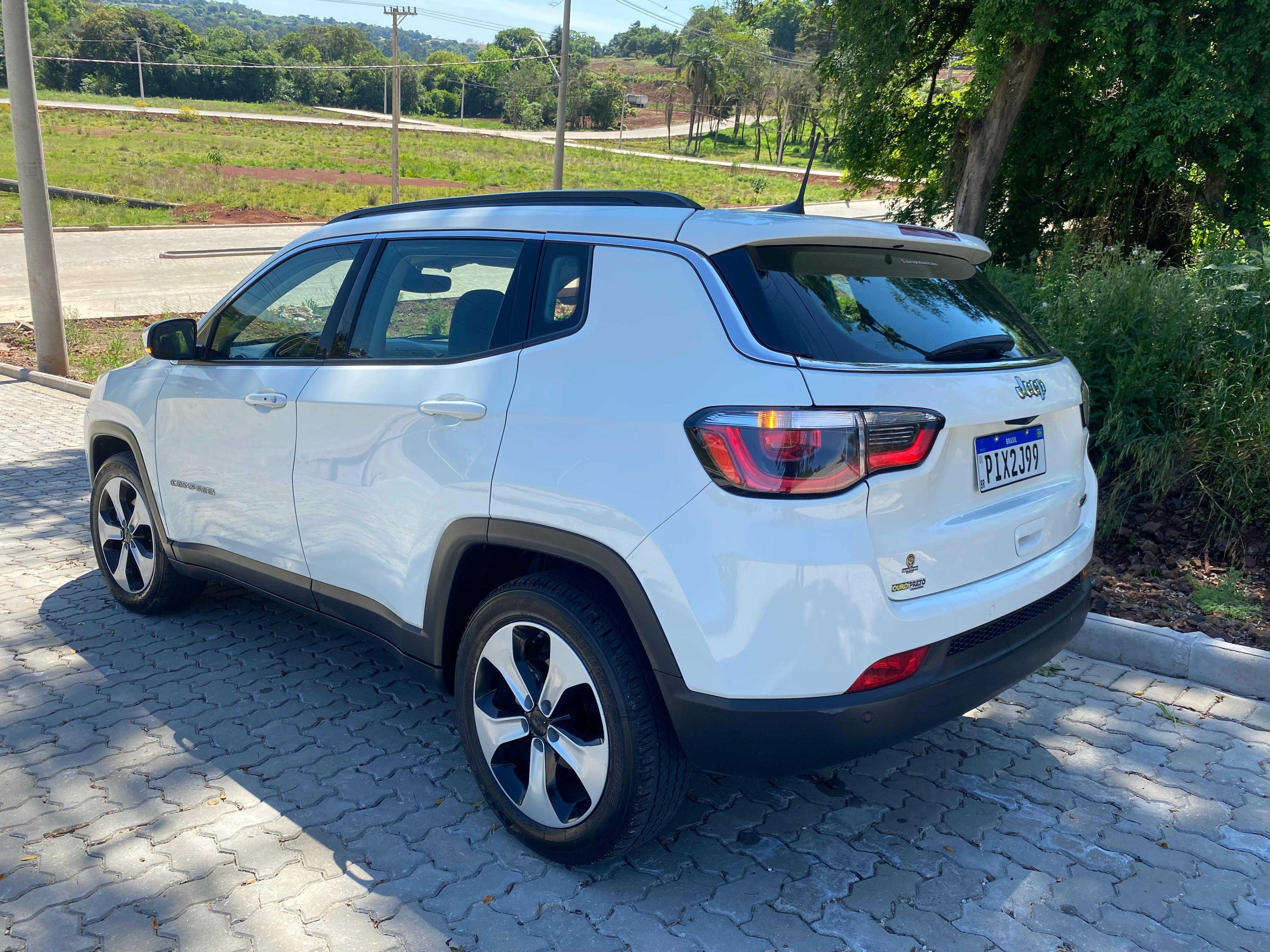 JEEP COMPASS LONGITUDE 2018