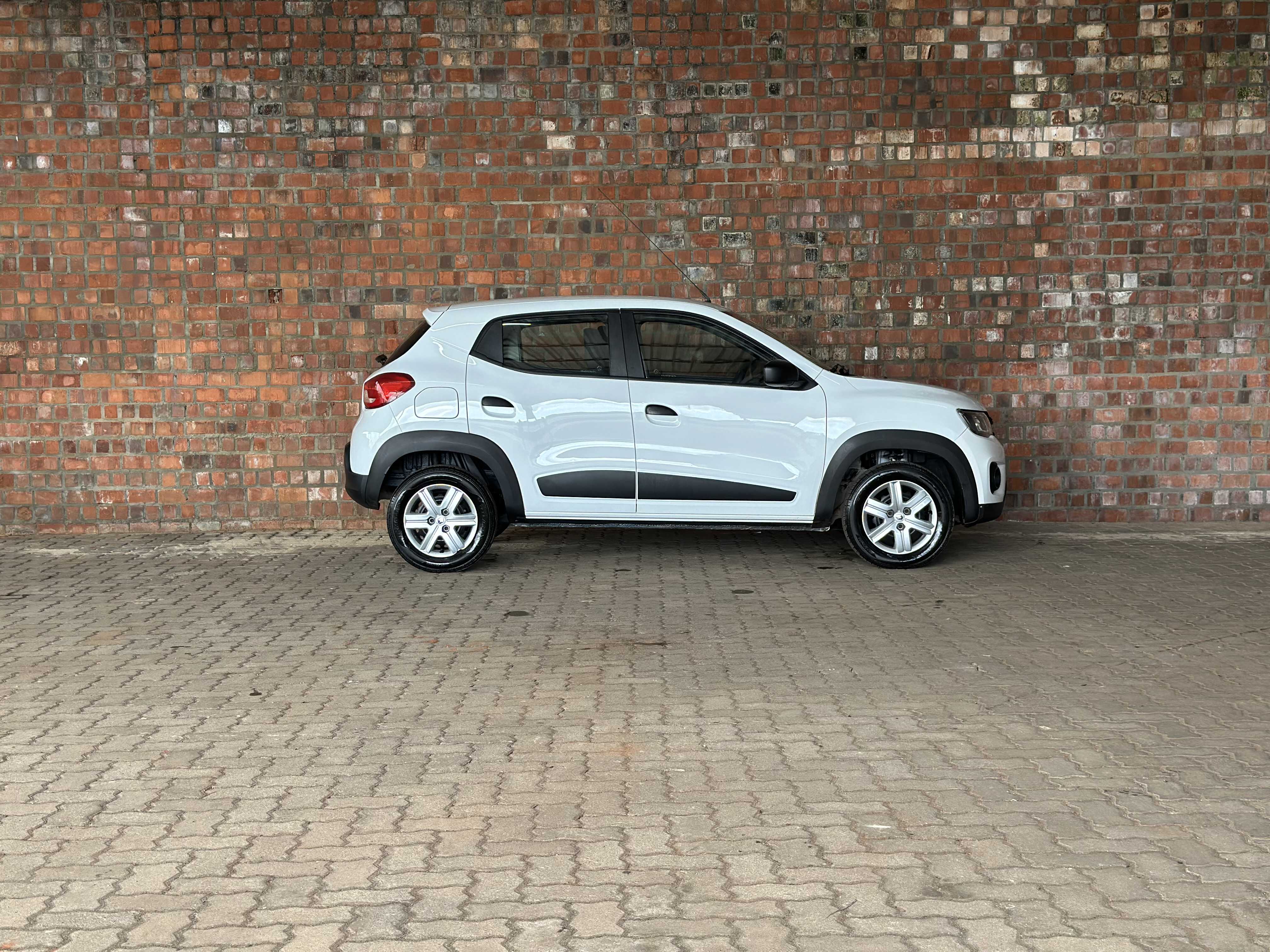 KWID ZEN 1.0 FLEX