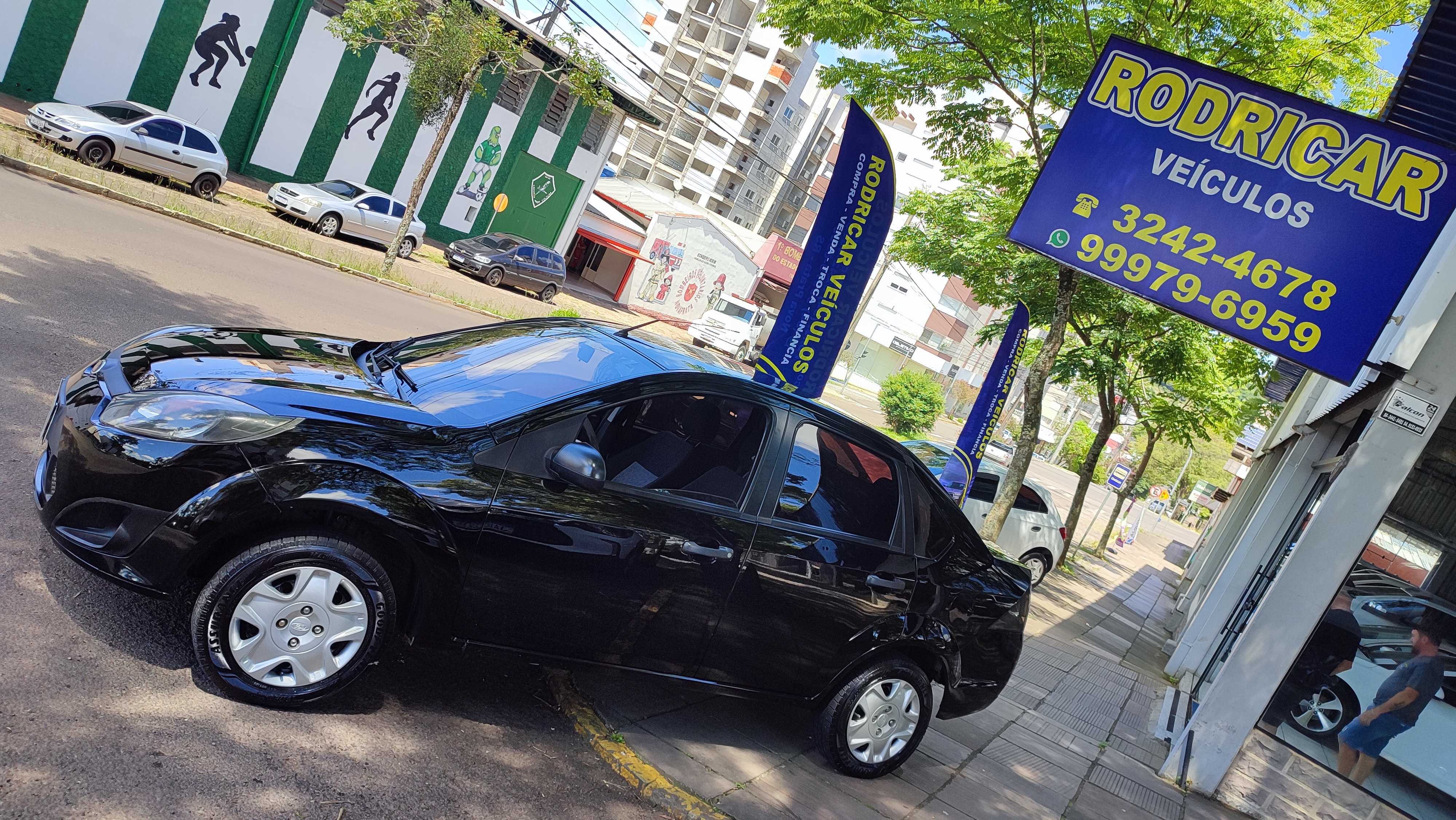 FIESTA SEDAN 1.6 FIEX