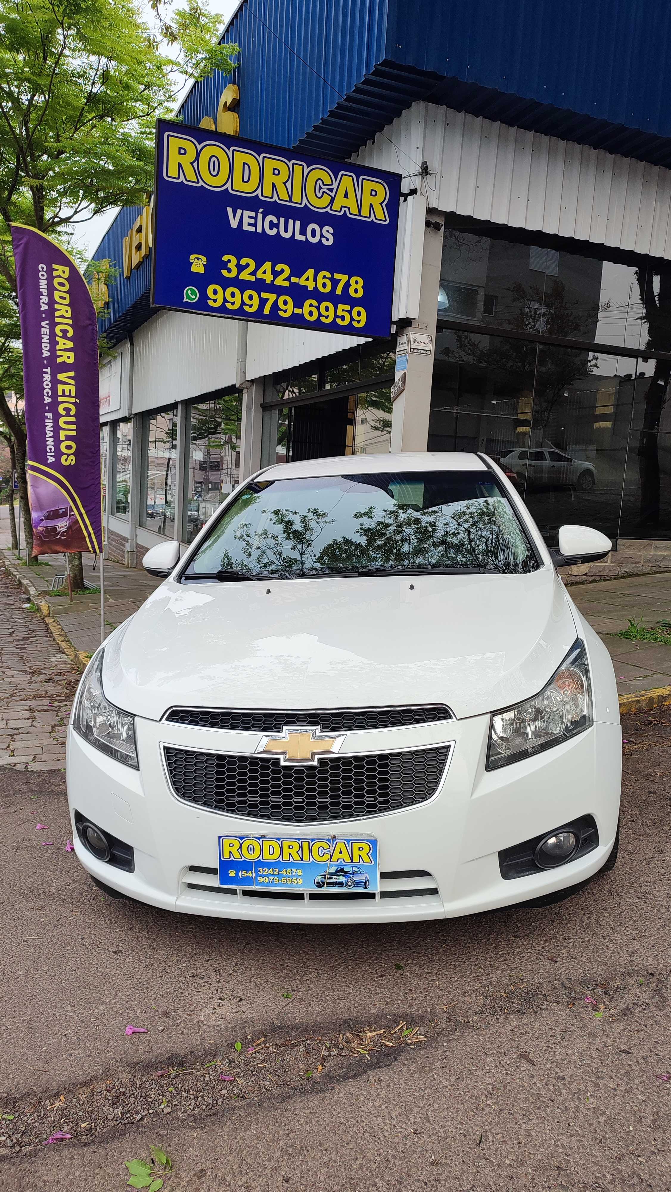 CRUZE LT NB SEDAN